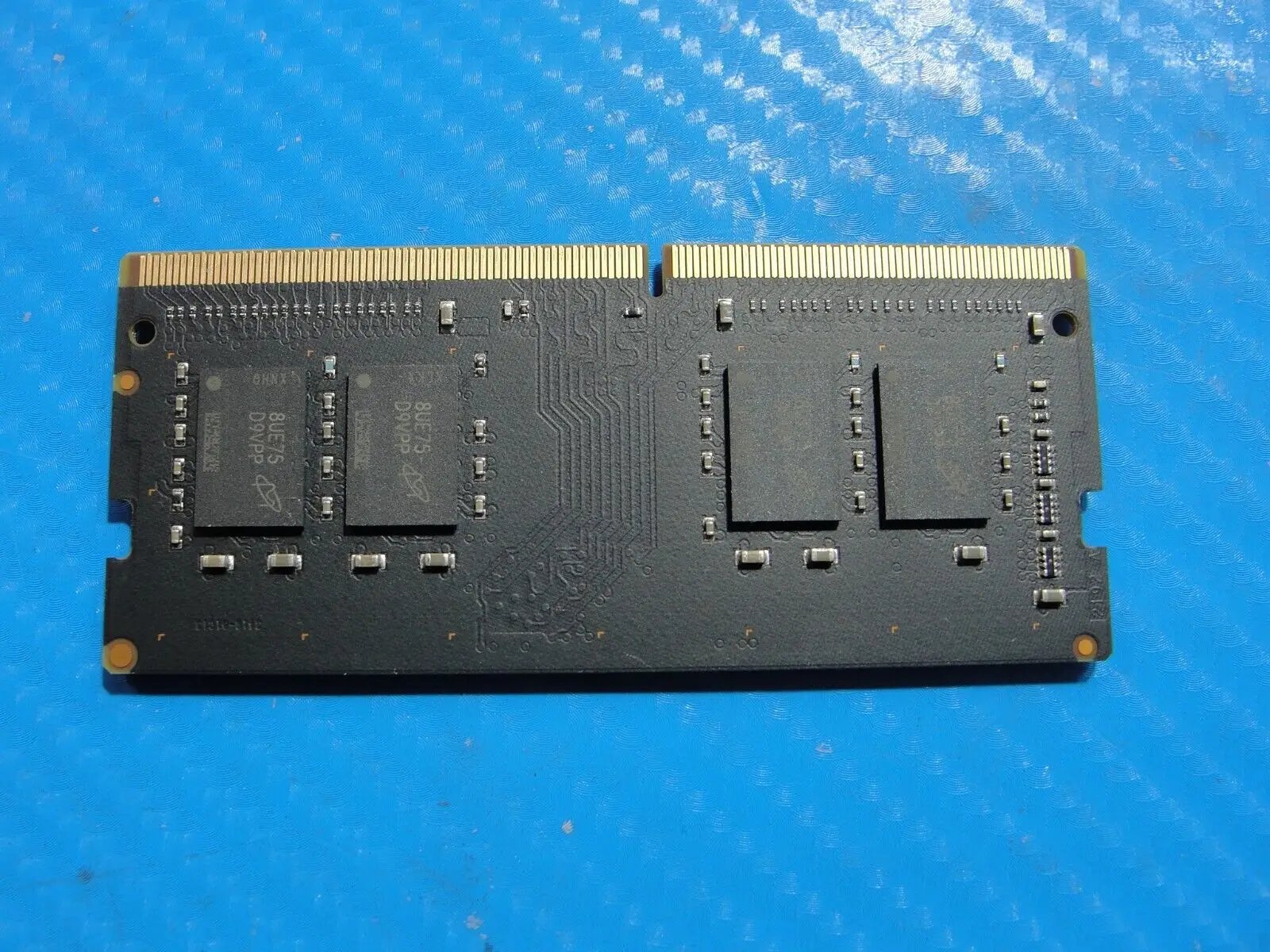 iMac A2115 Micron 8GB 1Rx8 PC4-2666V Memory RAM SO-DIMM MTA8ATF1G64HZ-2G6E3