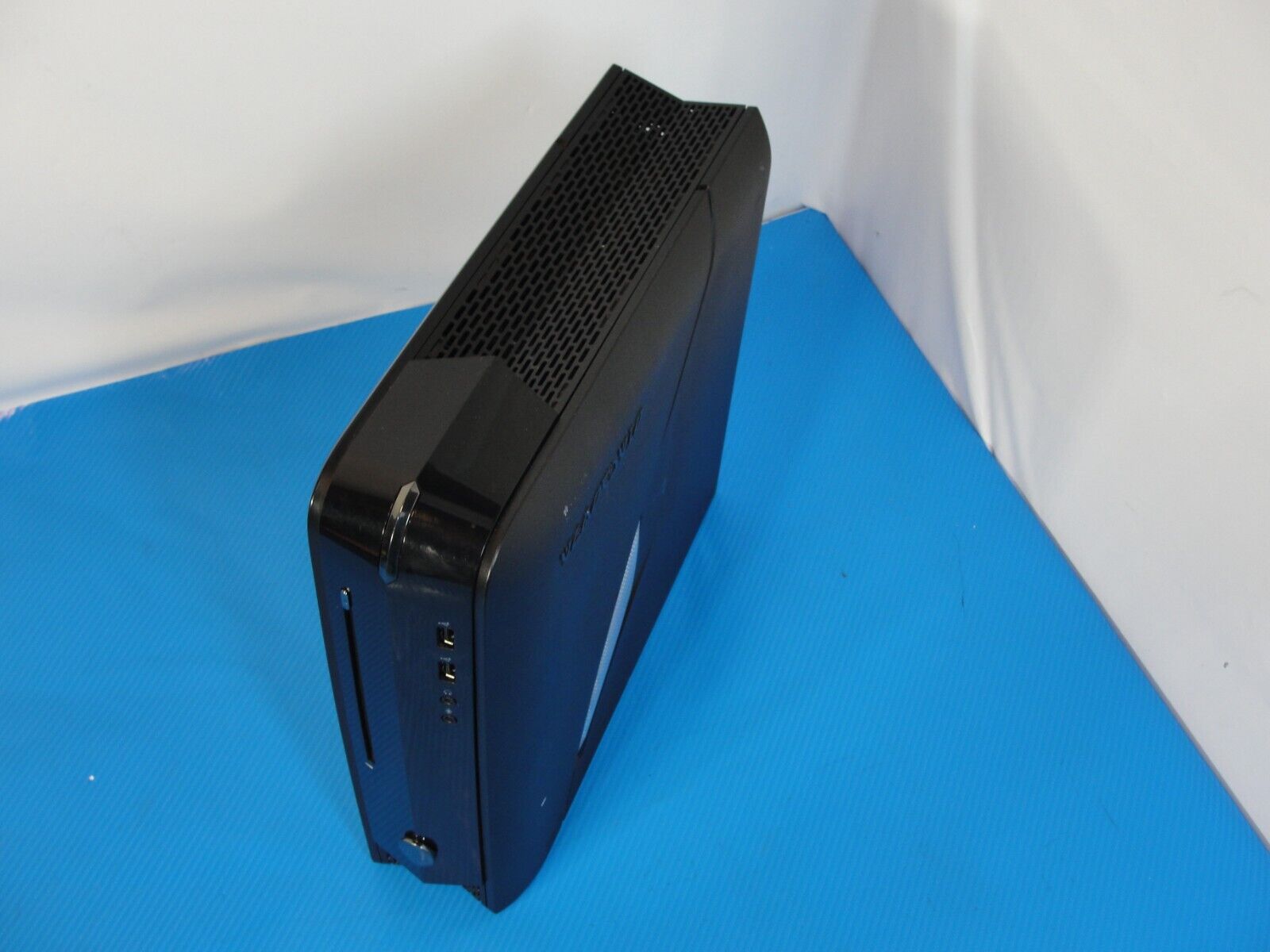 Alienware Desktop X51 Intel Core i3 3.3GHz 8GB RAM 1TB nVidia GeForce GT 640