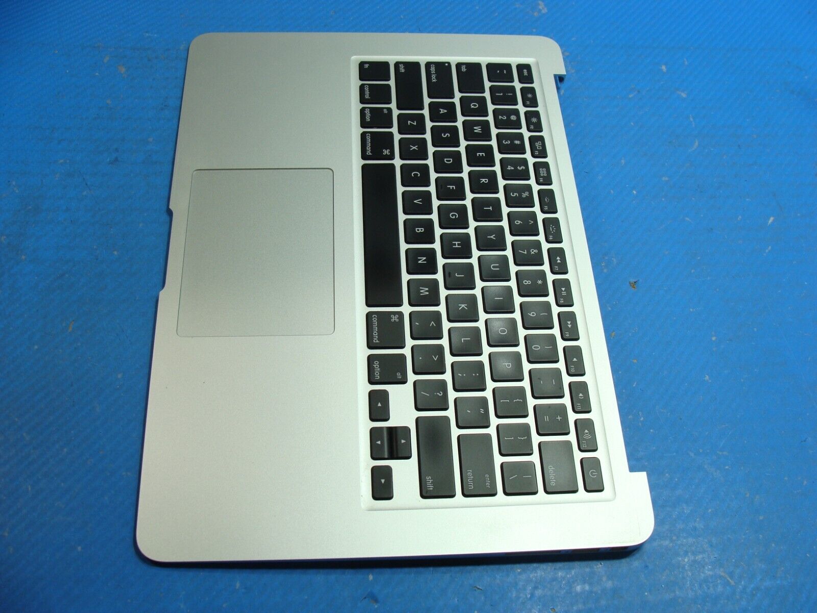 MacBook Air A1466 2015 MJVE2LL/A 13