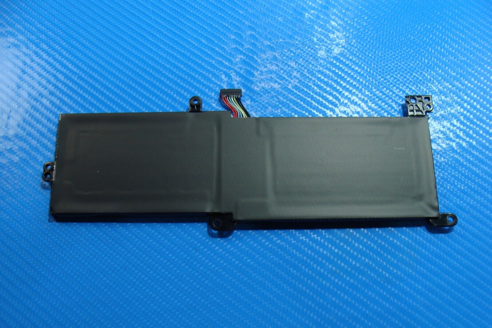 Lenovo IdeaPad 17.3 330-17IKB 81DM Battery 7.5V 30Wh 4000mAh L16M2PB1 5B10M86148