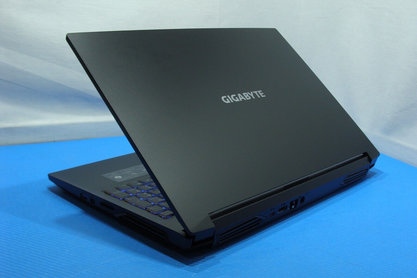 Gigabyte G5 KC 15.6