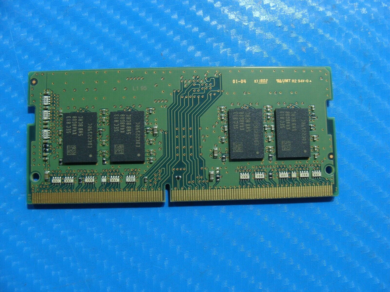 Dell 5580 Samsung 8GB 1Rx8 PC4-2400T Memory RAM SO-DIMM M471A1K43BB1-CRC