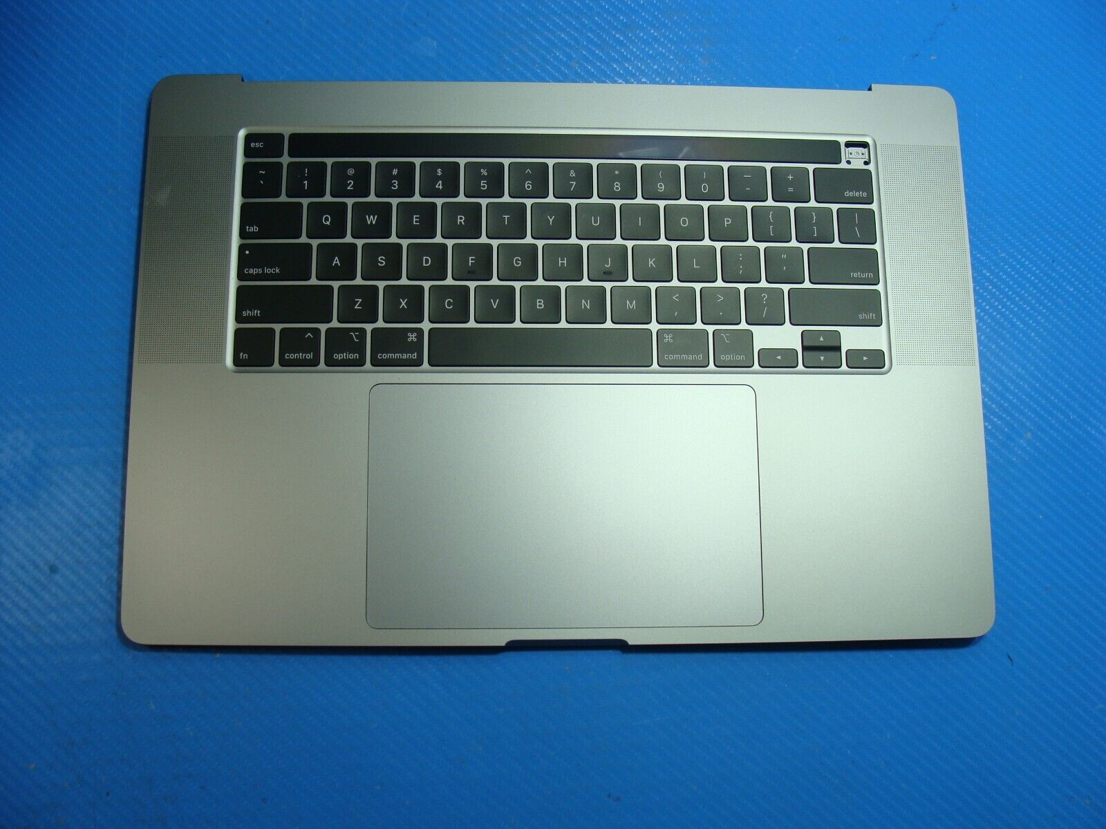 MacBook Pro 16