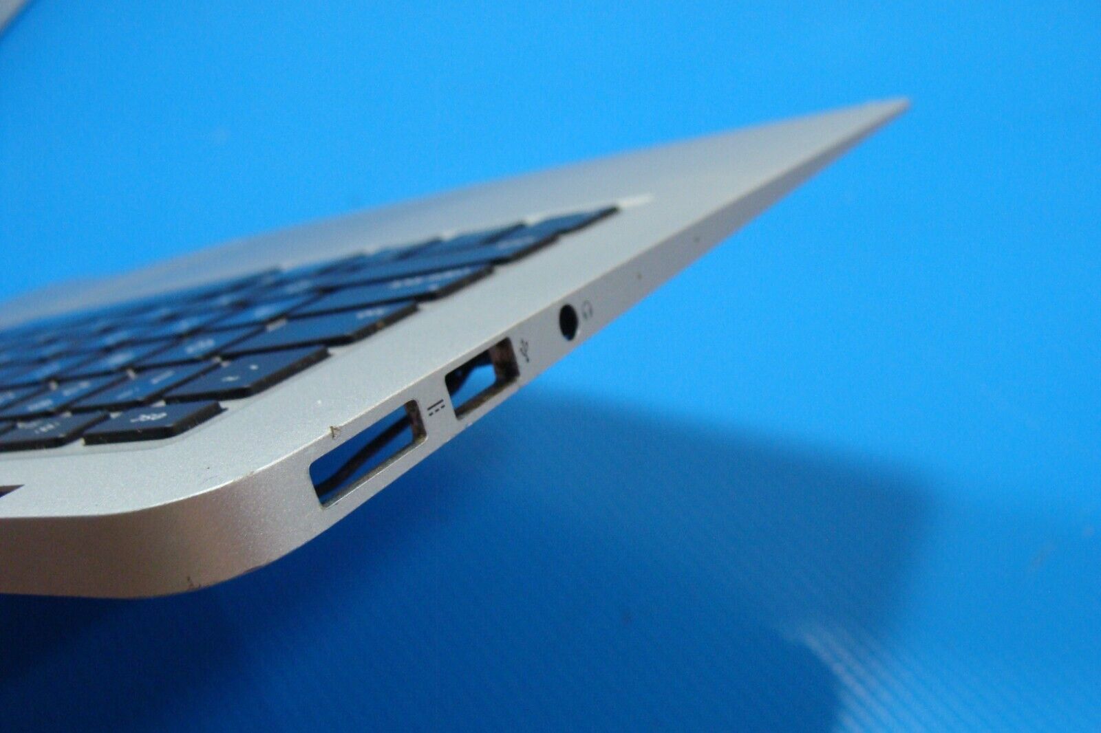 MacBook Air A1466 2013 MD760LL/A 13