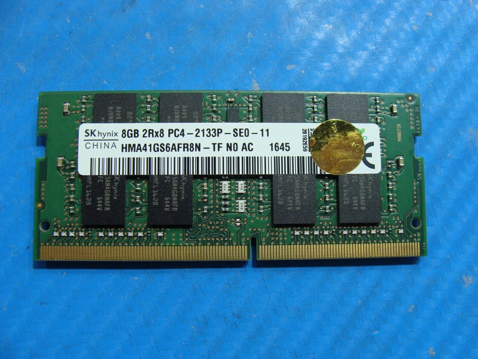 Dell 15 9550 SK Hynix 8GB 2Rx8 PC4-2133P Memory RAM SO-DIMM HMA41GS6AFR8N-TF