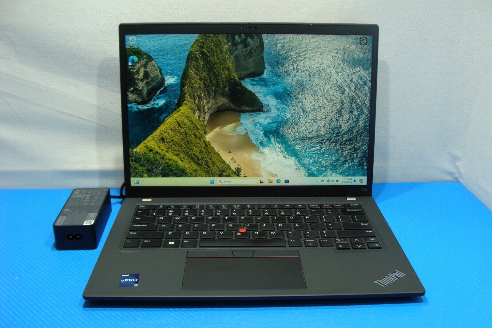 Lenovo ThinkPad T14 Gen 3 14