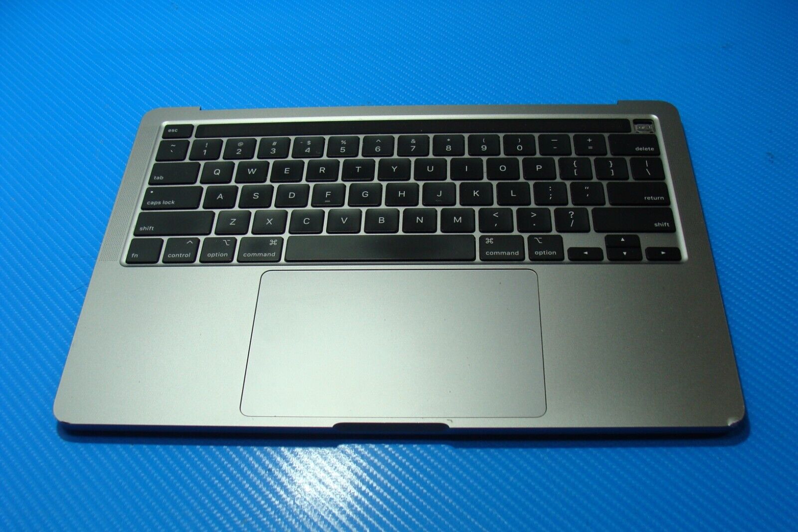 MacBook Pro A2289 13