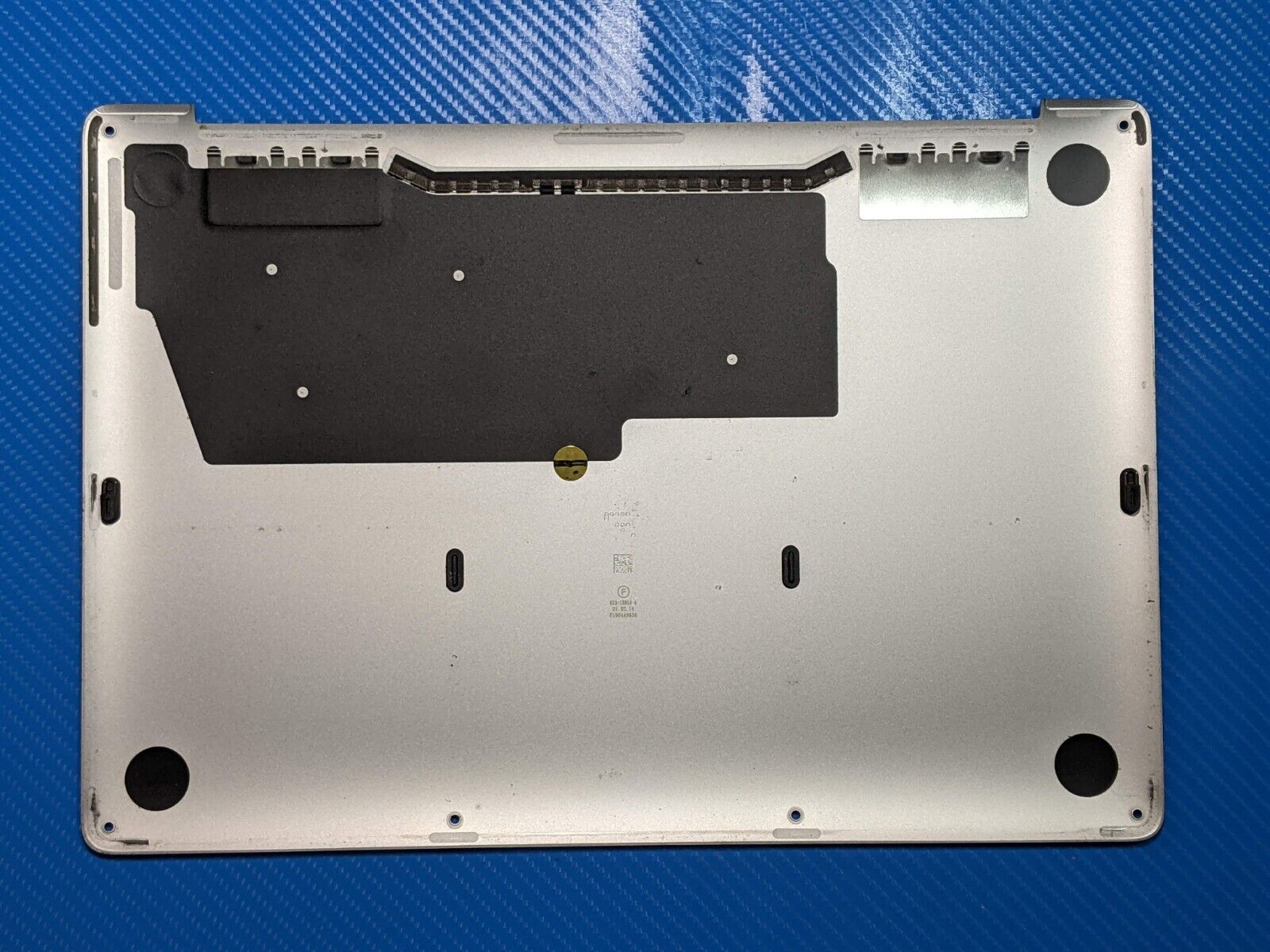 MacBook Pro A2338 13