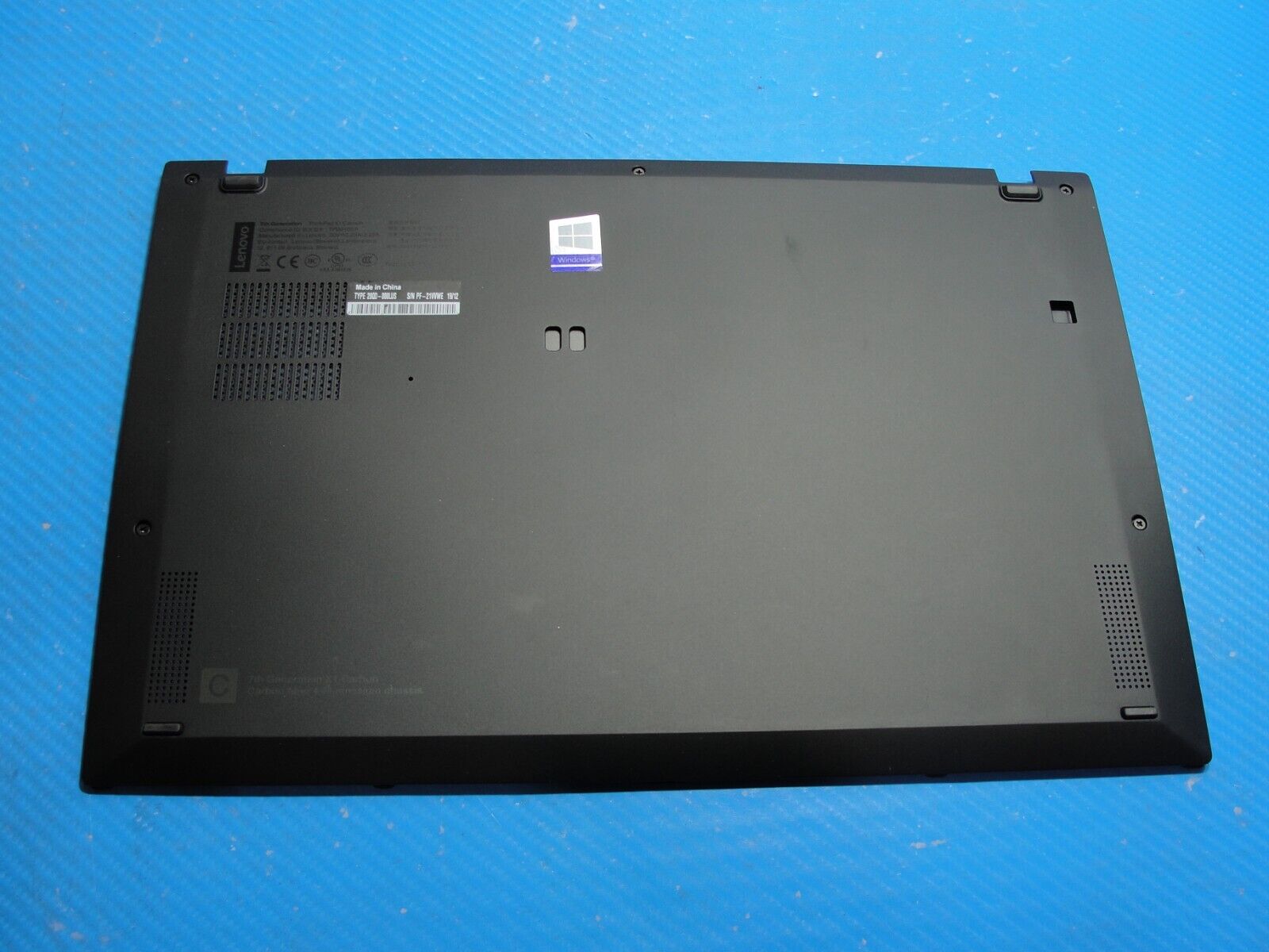 Lenovo ThinkPad X1 Carbon 7th Gen 14