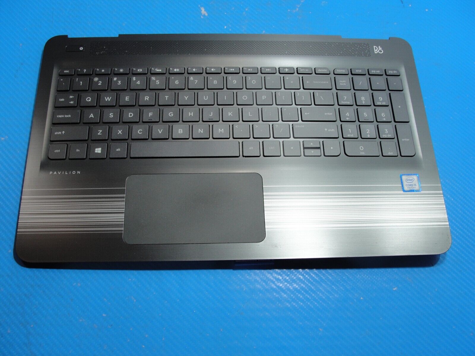 HP Pavilion 15-au123cl 15.6