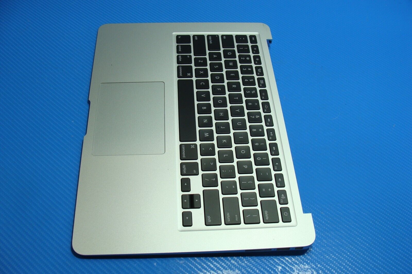 MacBook Air A1466 Mid 2017 MQD32LL/A 13