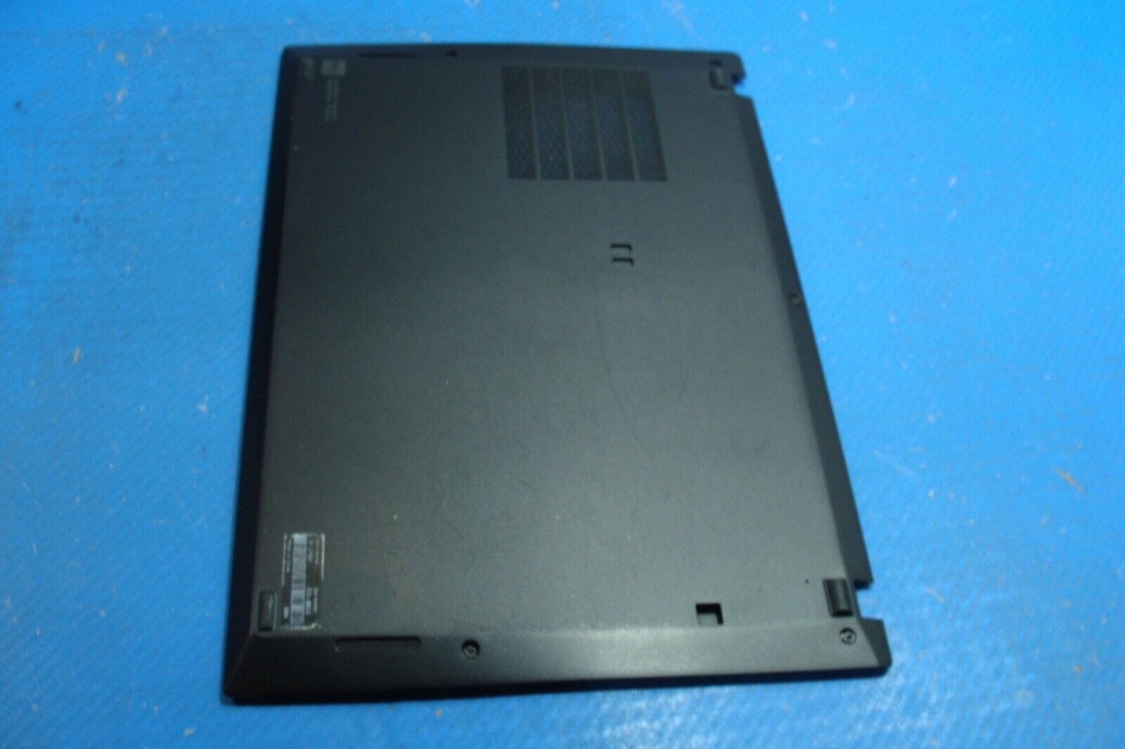 Lenovo ThinkPad 14” T14s Gen 1 Genuine Laptop Bottom Case Base Cover Black