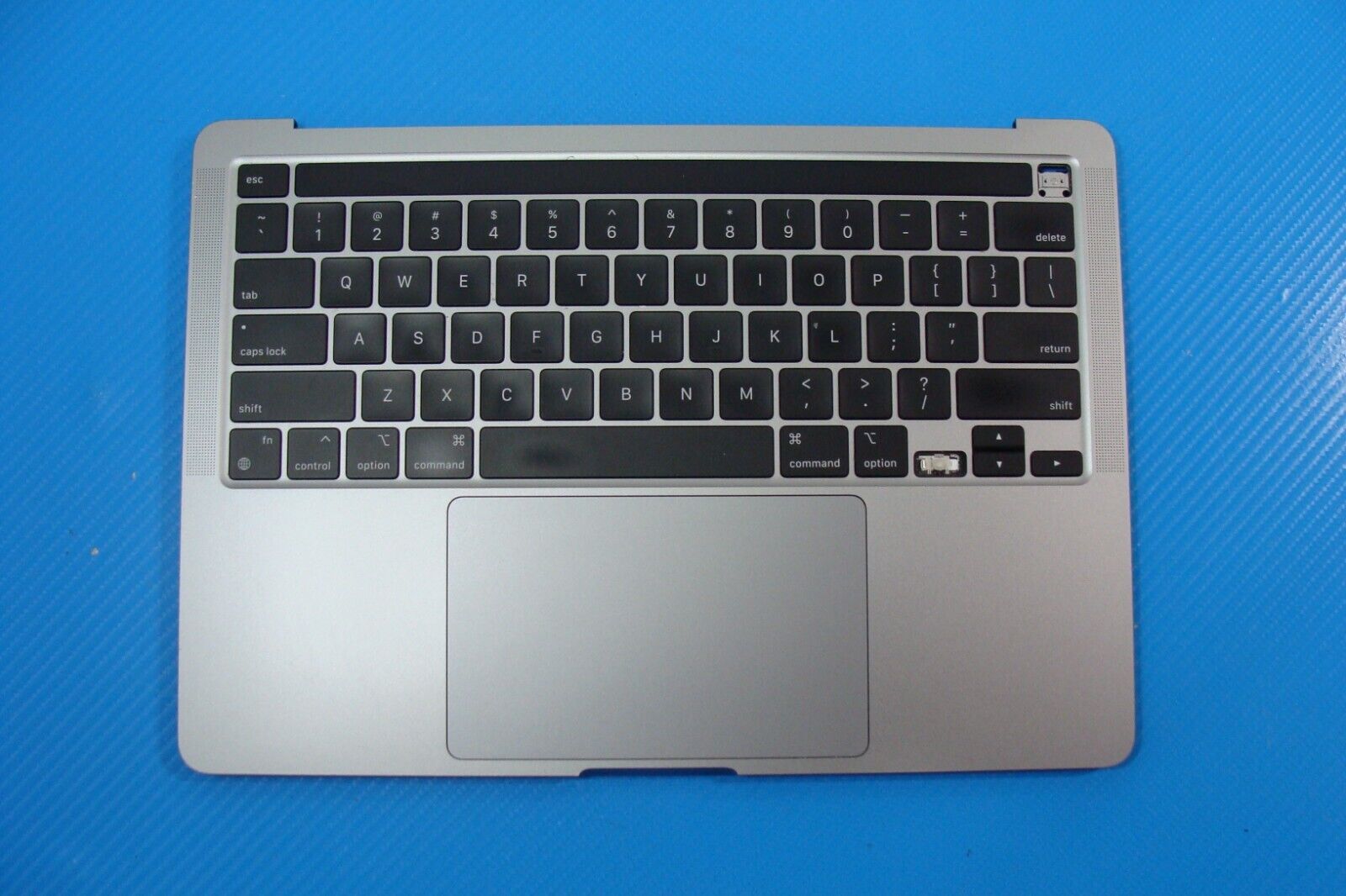 MacBook Pro A2338 13