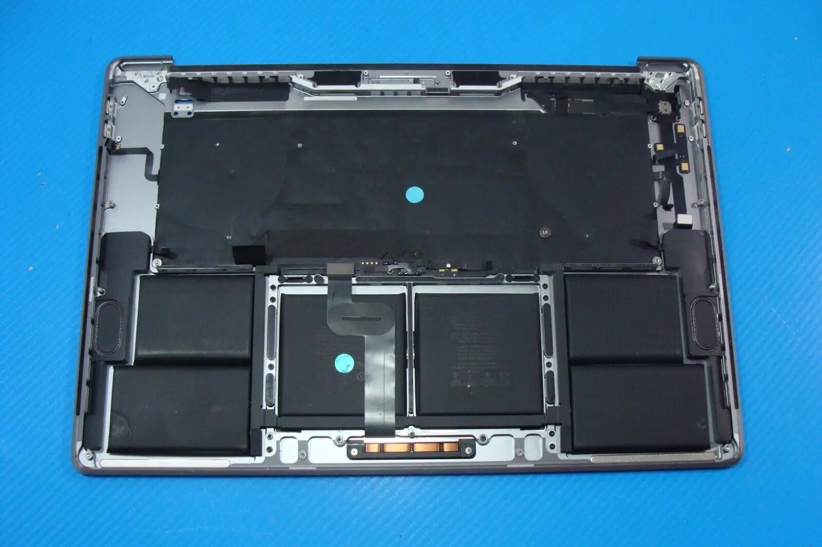 MacBook Pro A2141 16