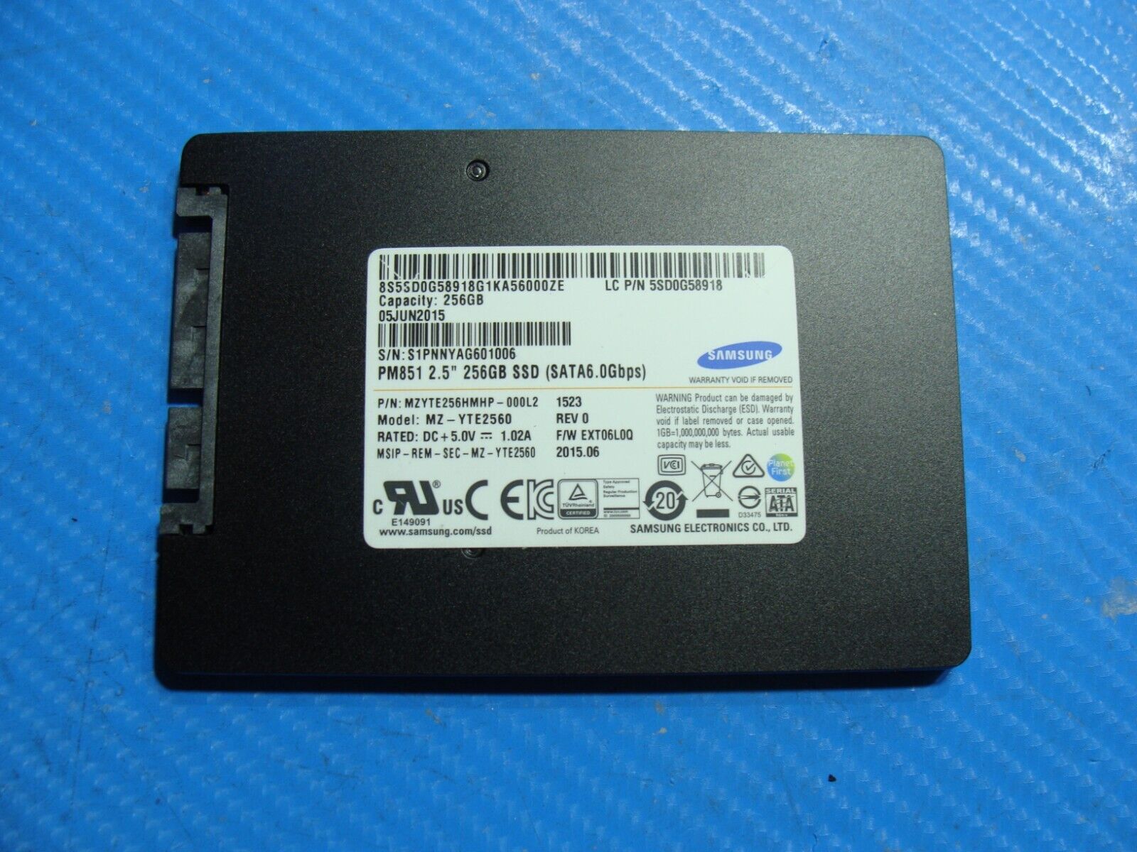 Lenovo 3 14 Samsung 256GB 2.5