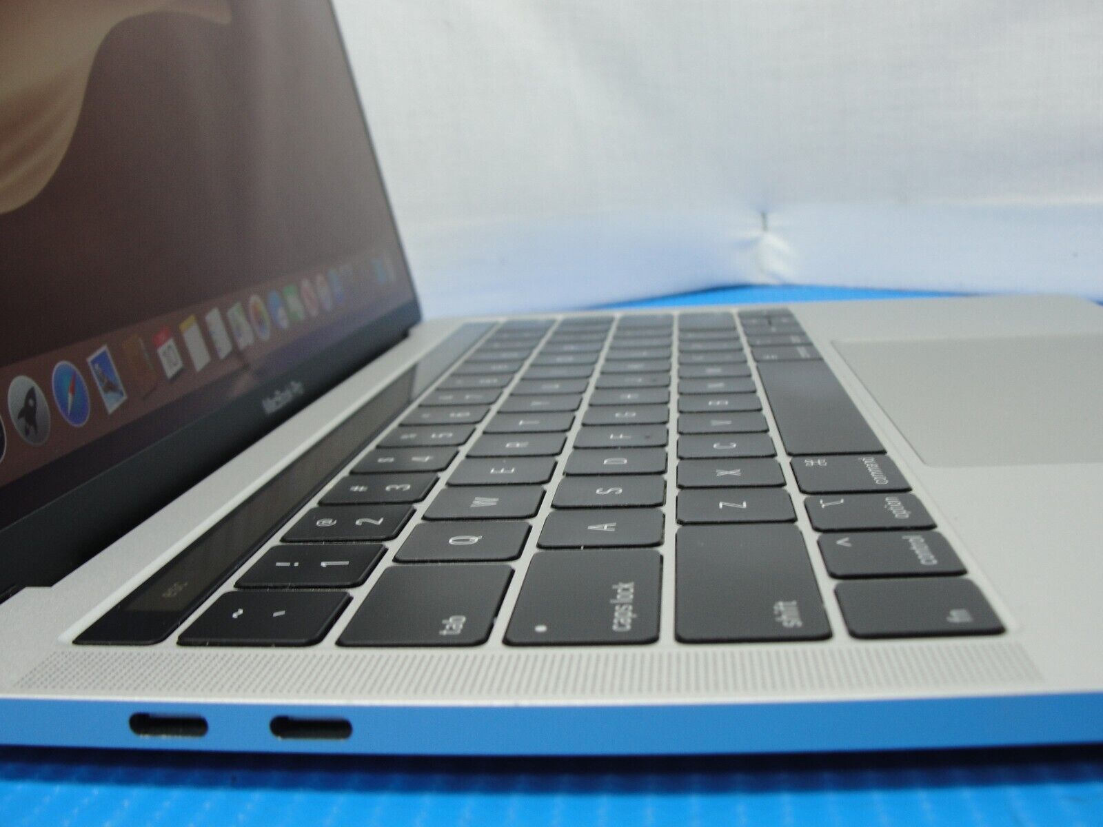 Apple MacBook Pro 13