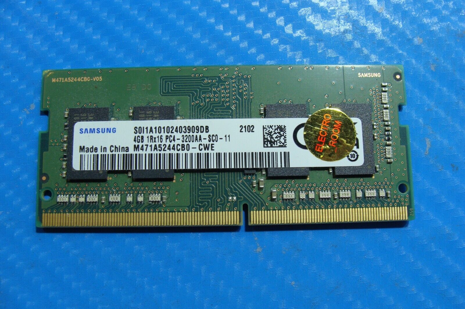 Lenovo 3 17IIL05 Samsung 4GB PC4-3200AA Memory RAM SO-DIMM M471A5244CB0-CWE