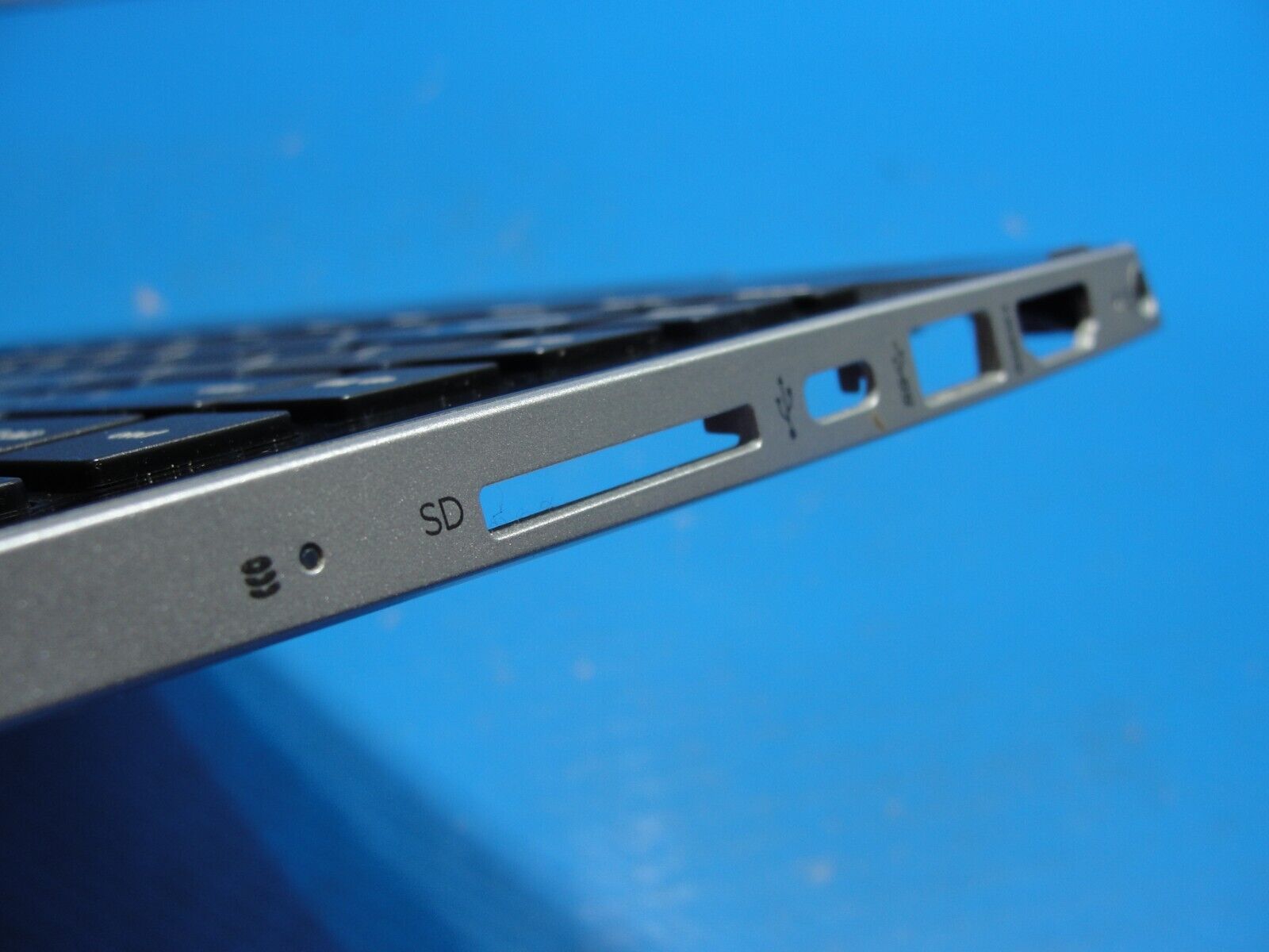 HP Pavilion x360 14t-dh200 14