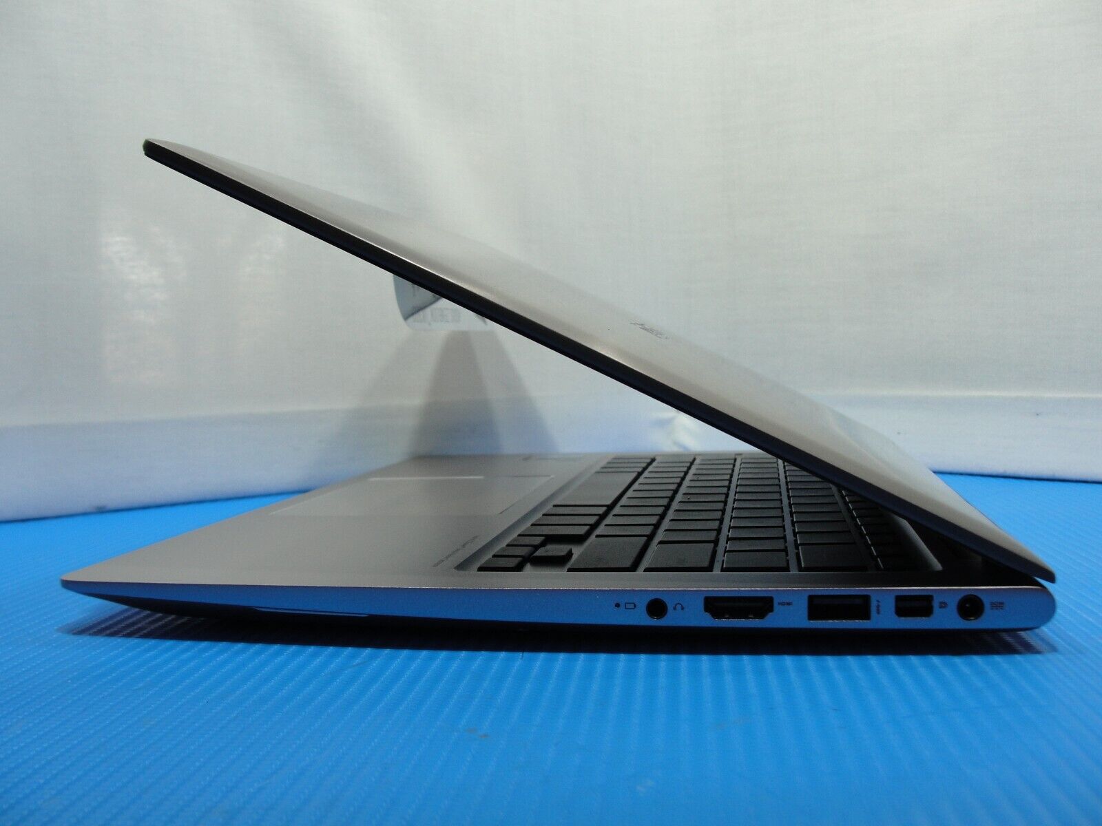 ASUS ZenBook 13.3