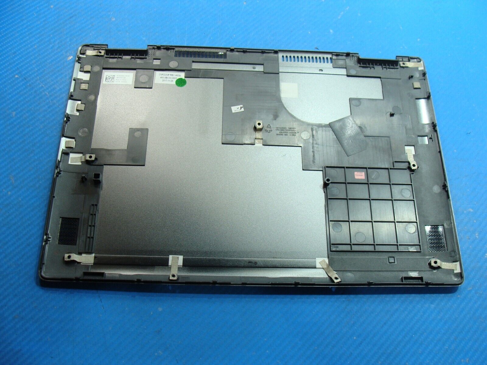 Dell Latitude 3379 13.3