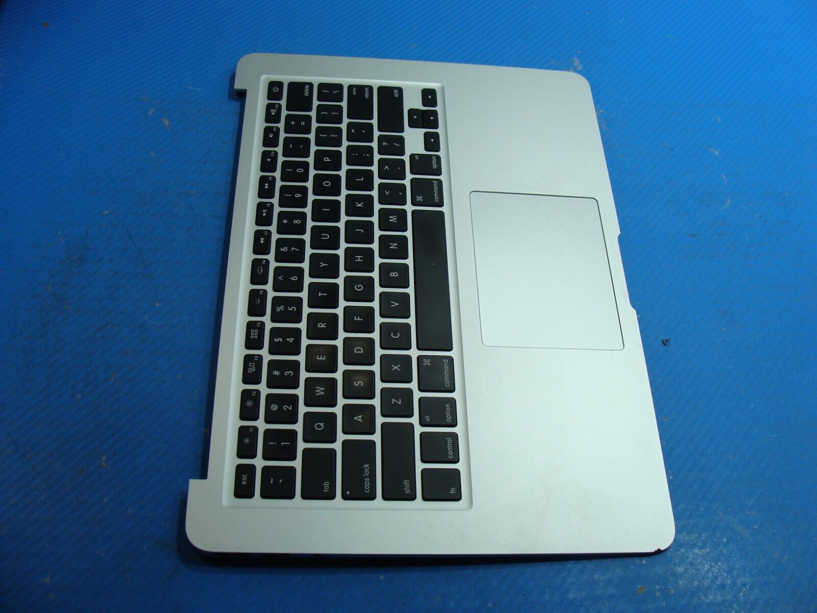 MacBook Air A1466 13 2015 MJVE2LL/A Top Case w/Trackpad Keyboard 661-7480