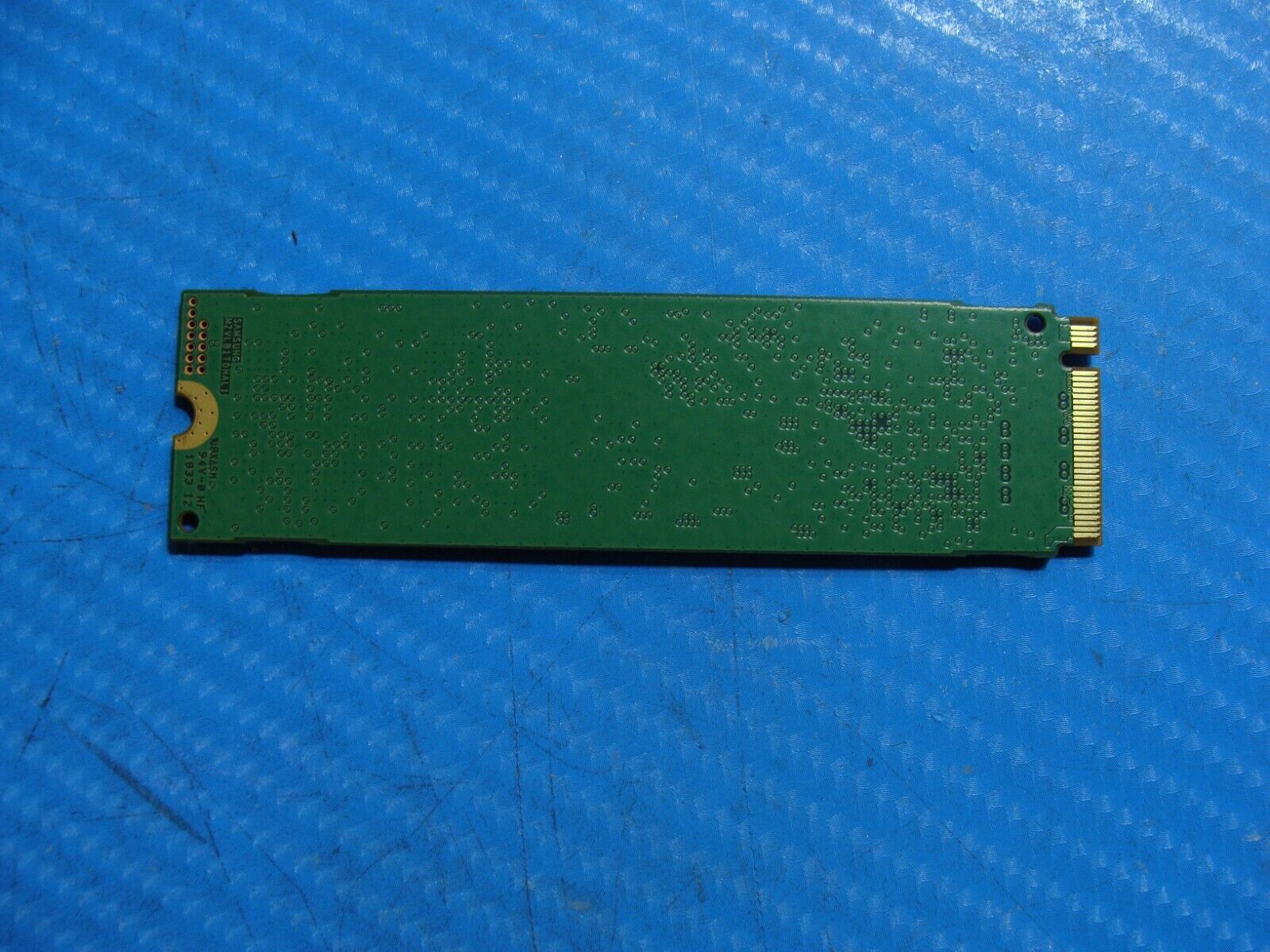 Dell 7290 Samsung 256GB NVMe M.2 SSD Solid State Drive MZVLB256HAHQ-000D1 M7DVX