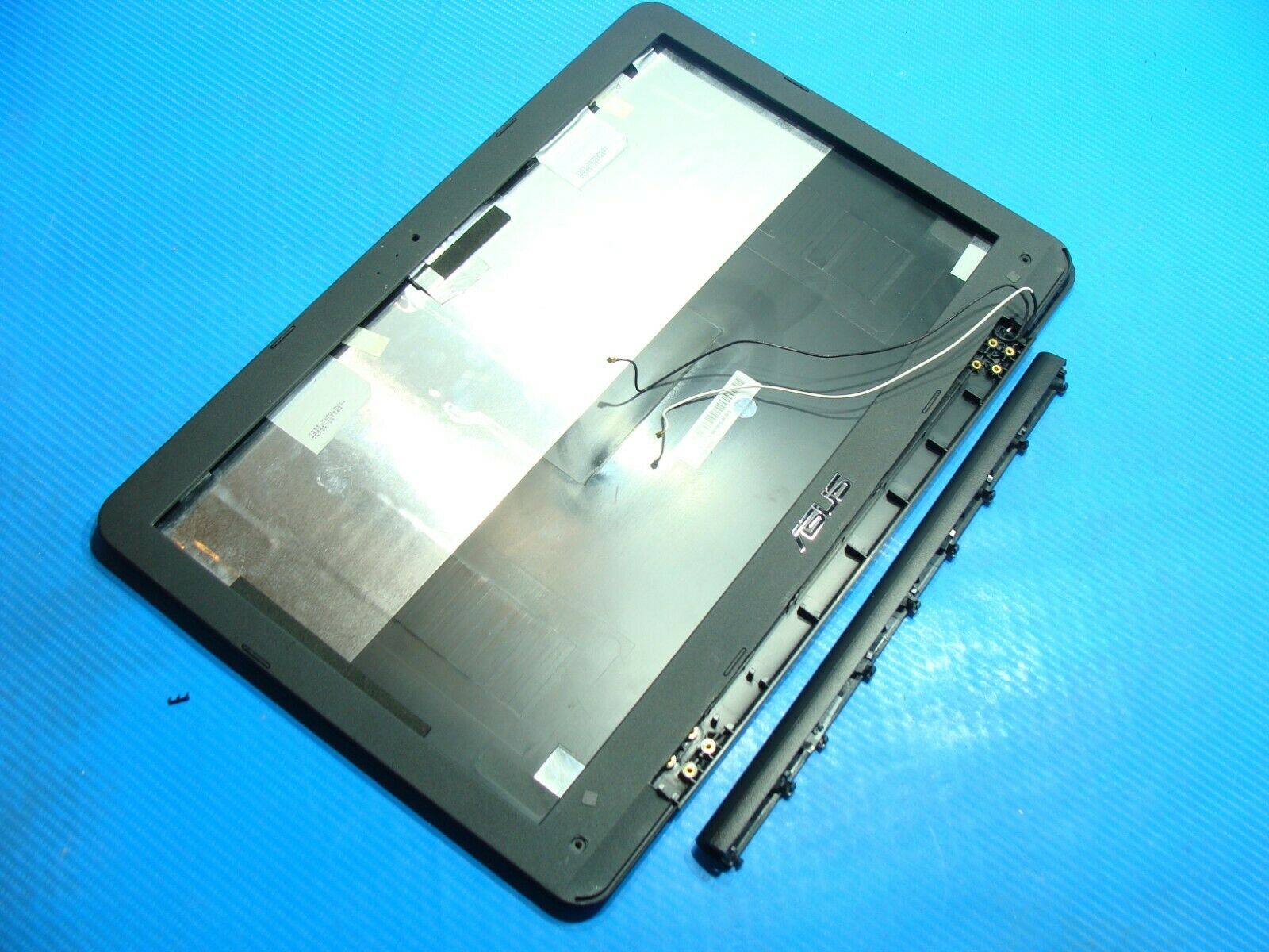 Asus F555UA-FB71 15.6