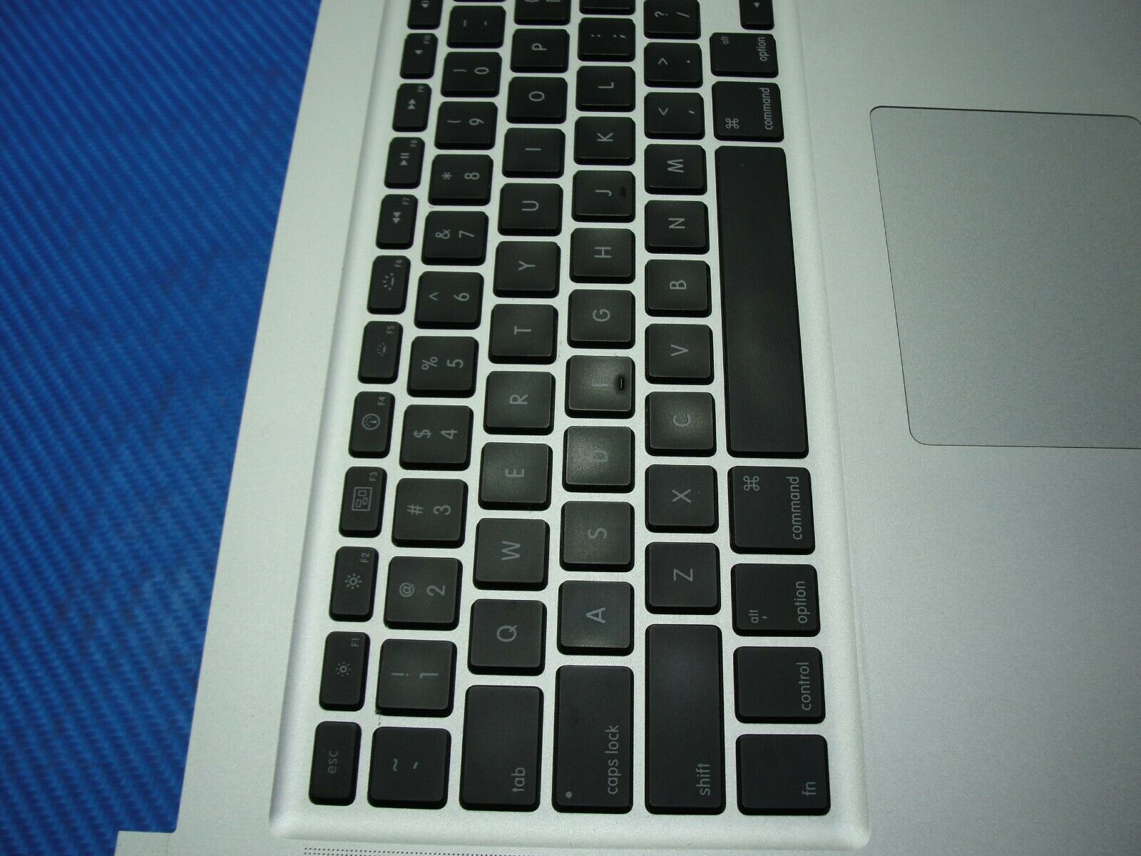 MacBook Pro 17