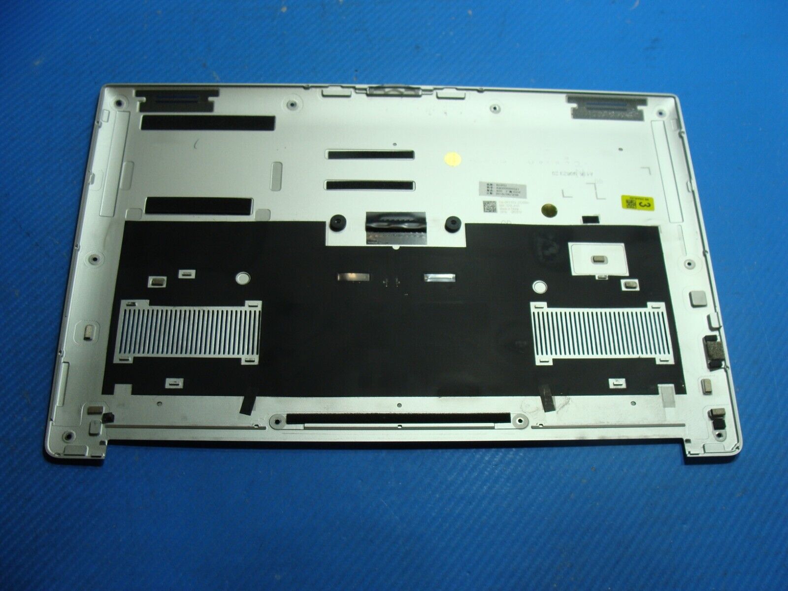 Dell XPS 15 7590 15.6