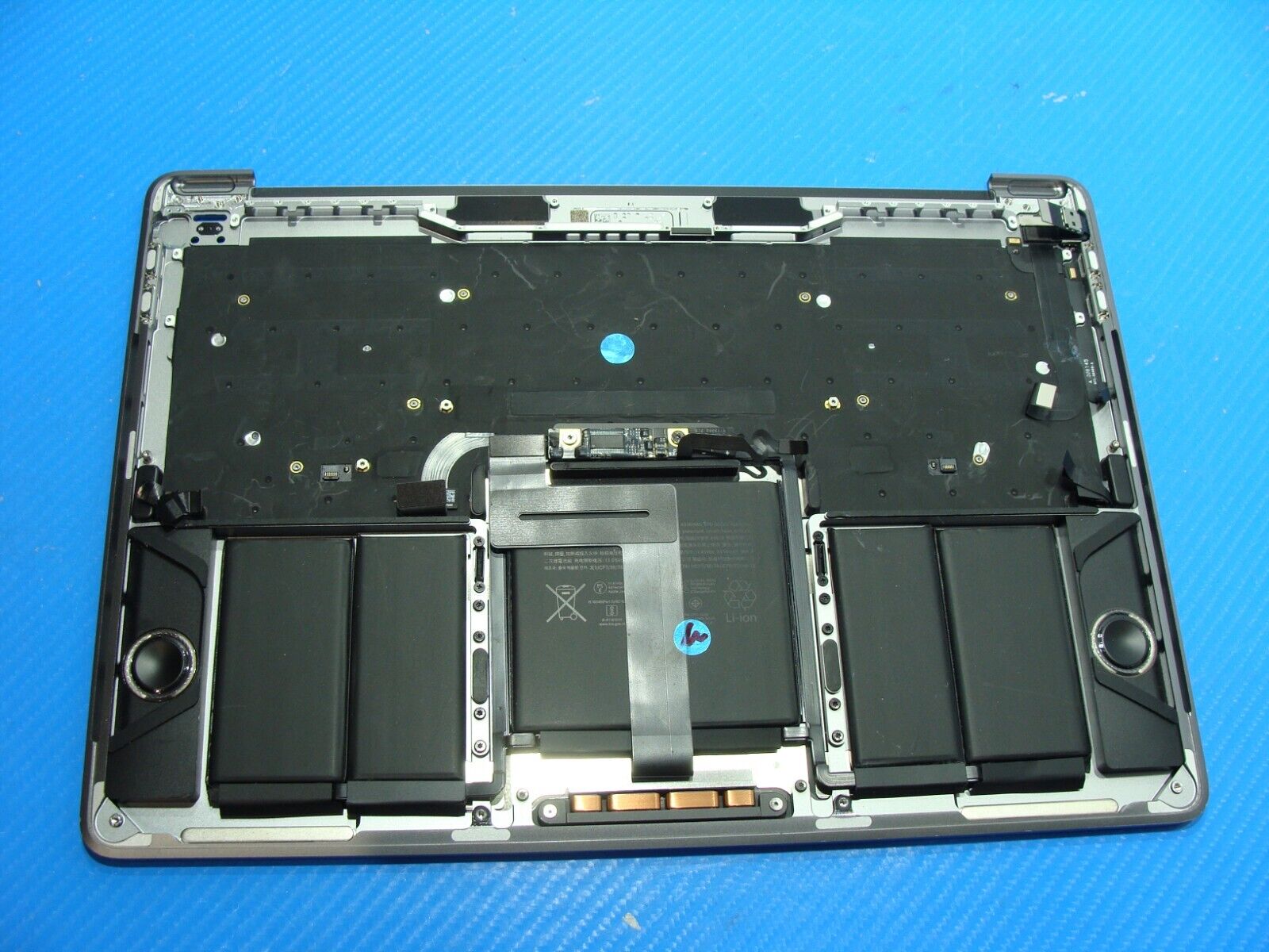 MacBook Pro A1706 13