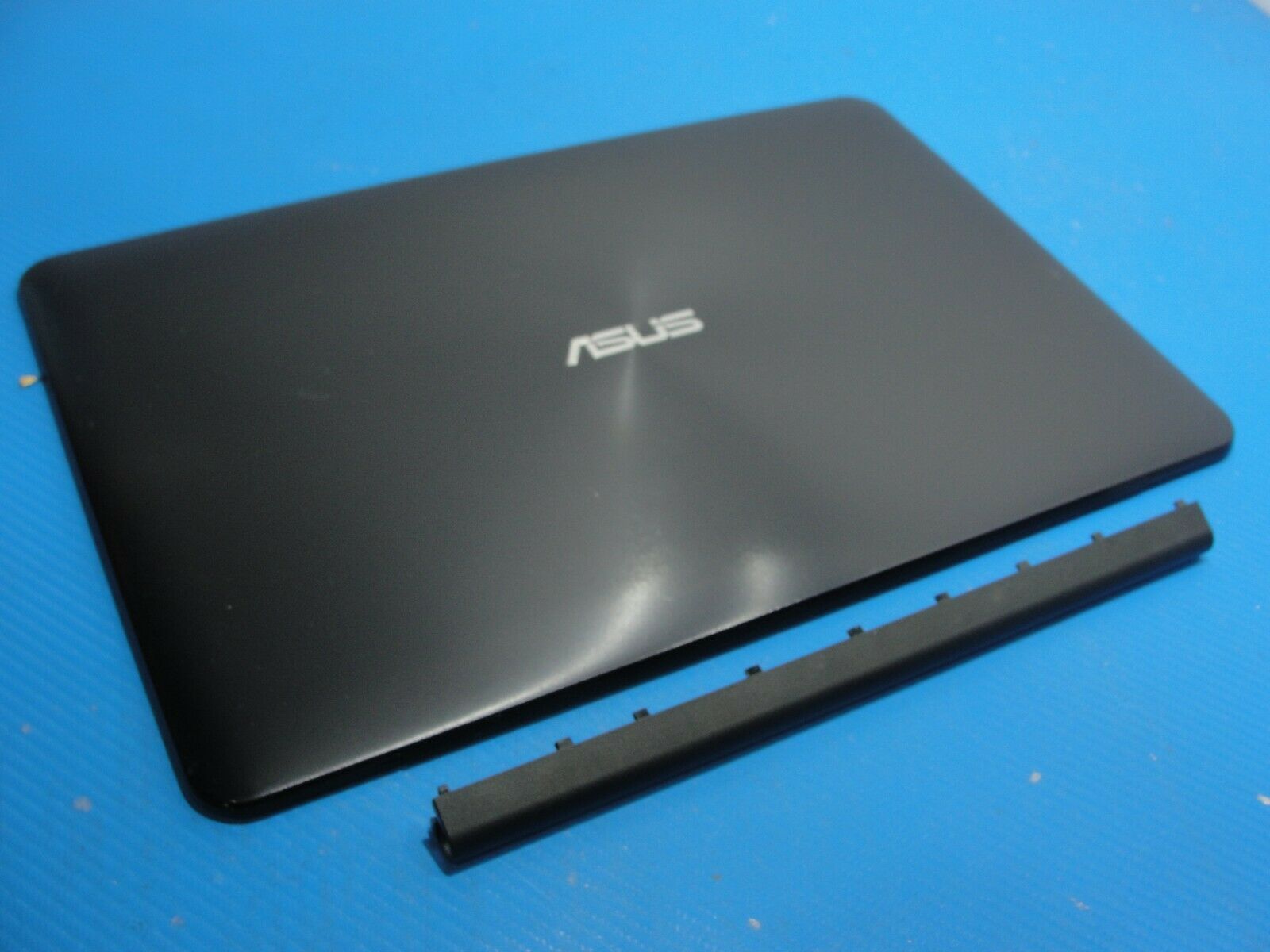 Asus 15.6