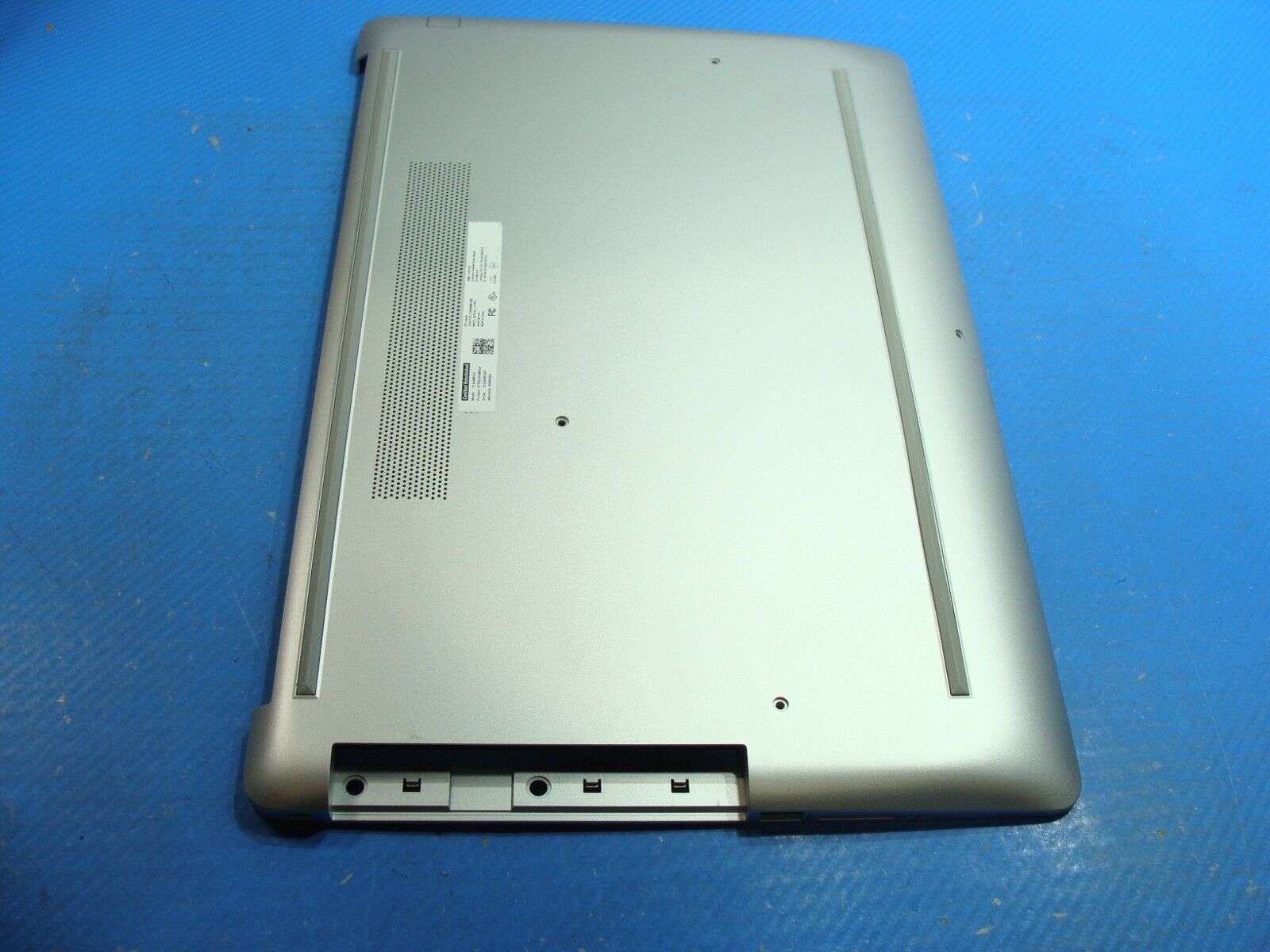 HP 17” 17-by0053cl OEM Bottom Case Base Cover L22508-001 6070B1308207 Grade A