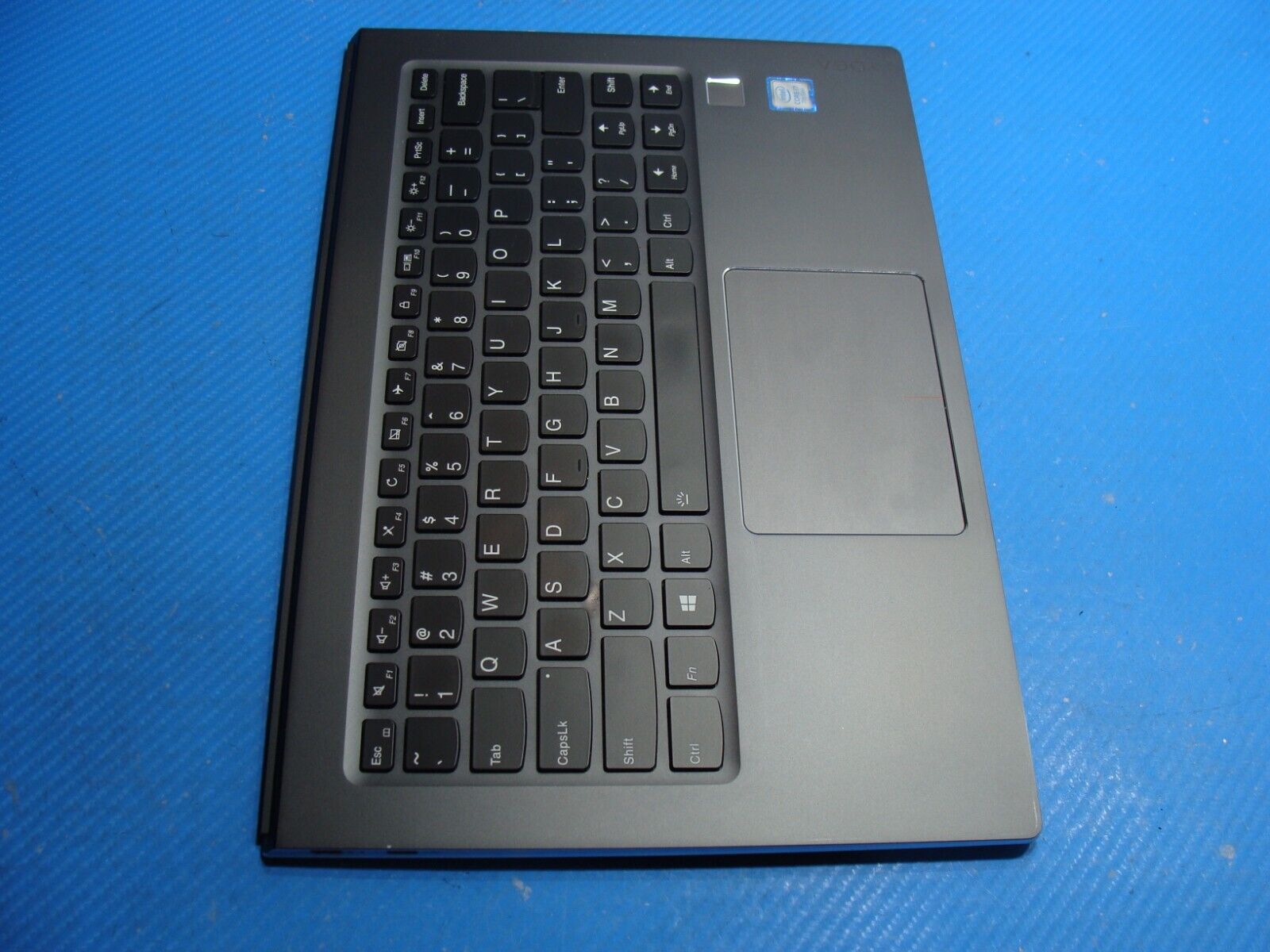 Lenovo Yoga 13.9