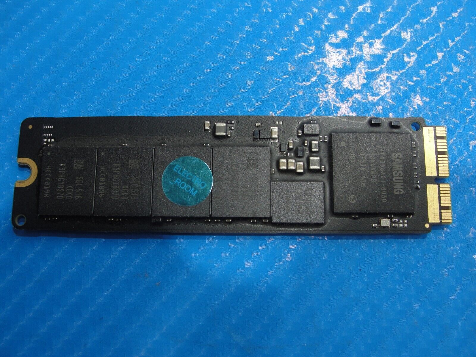 MacBook Pro A1398 Samsung 512GB Solid State Drive MZ-JPV5120/0A4 655-1859F