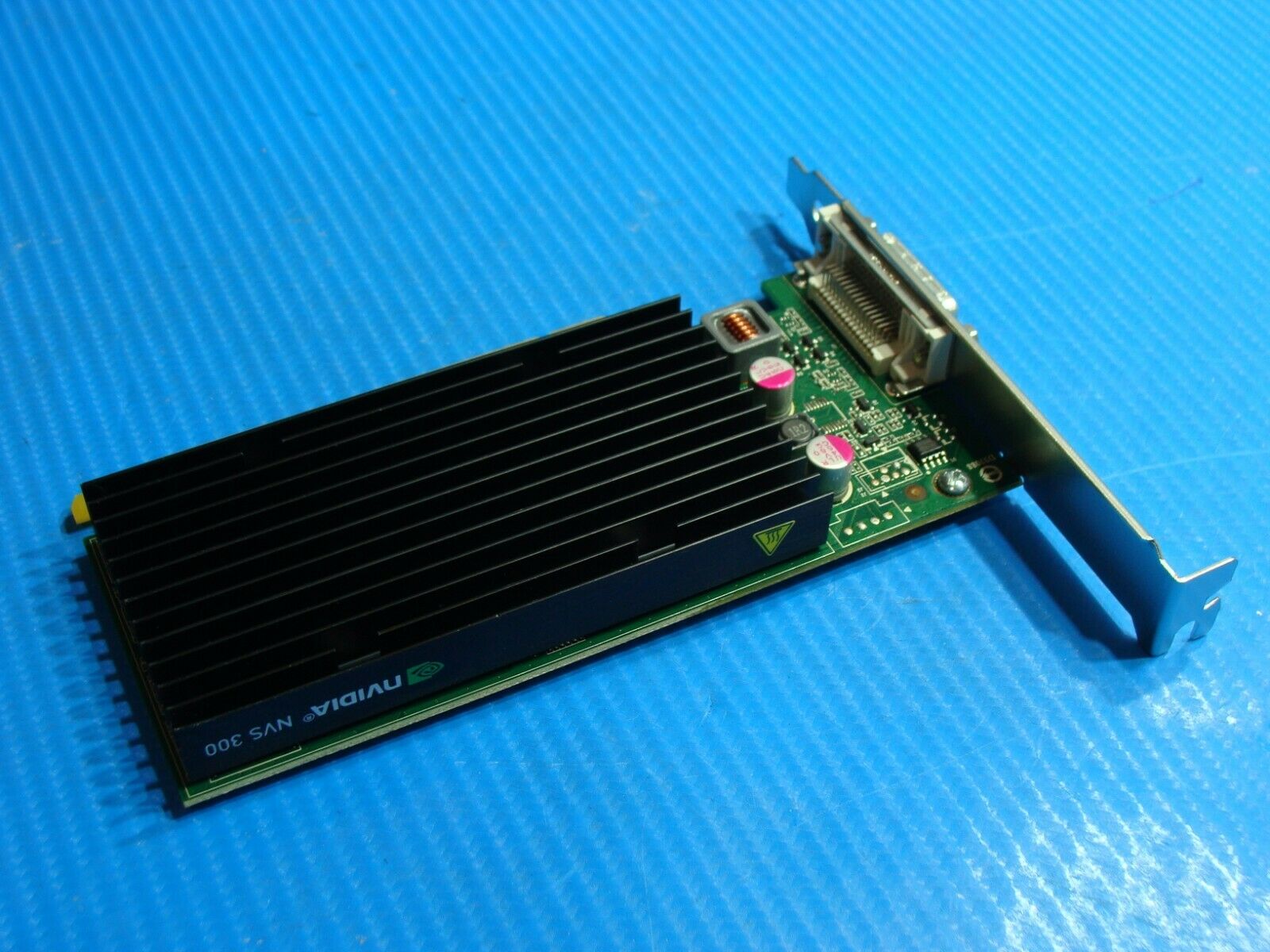 Dell Precision T5600 Genuine Desktop NVIDIA Quadro NVS 300 Video Card 4M1WV #1 - Laptop Parts - Buy Authentic Computer Parts - Top Seller Ebay