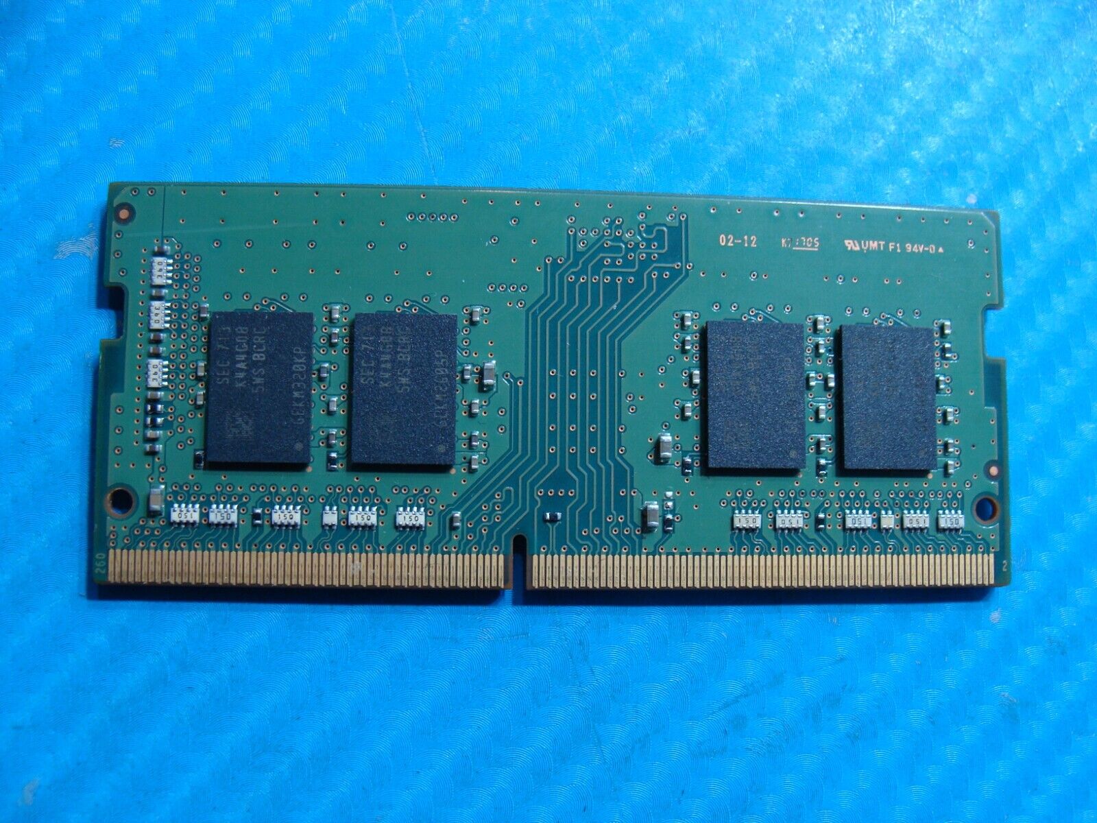 Lenovo P50 Samsung 4GB 1Rx8 PC4-2400T Memory RAM SO-DIMM M471A5143SB1-CRC