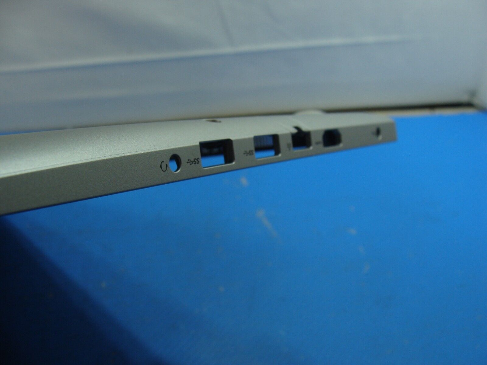 Dell Inspiron 15.6” 15 5570 OEM Bottom Case Base Cover Silver AP21C0007B0 N4HXY