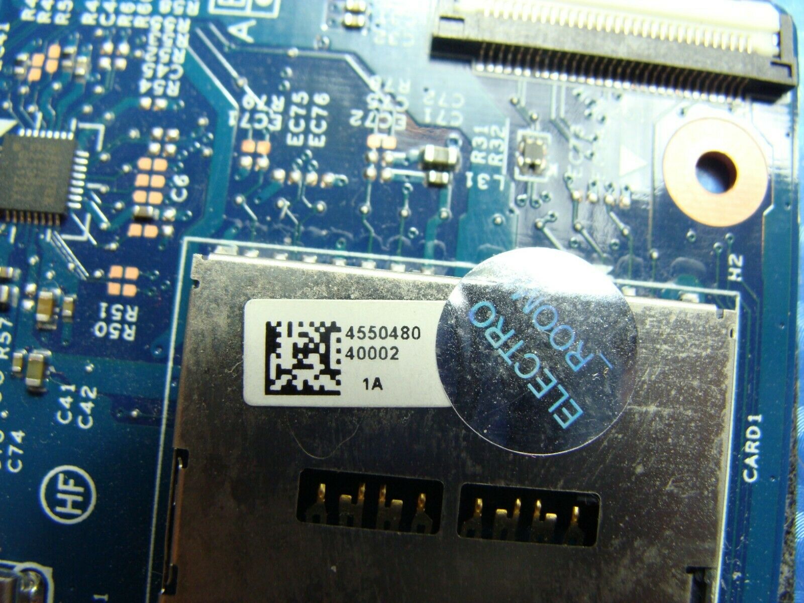 HP Pavilion 15-bk020wm 15.6