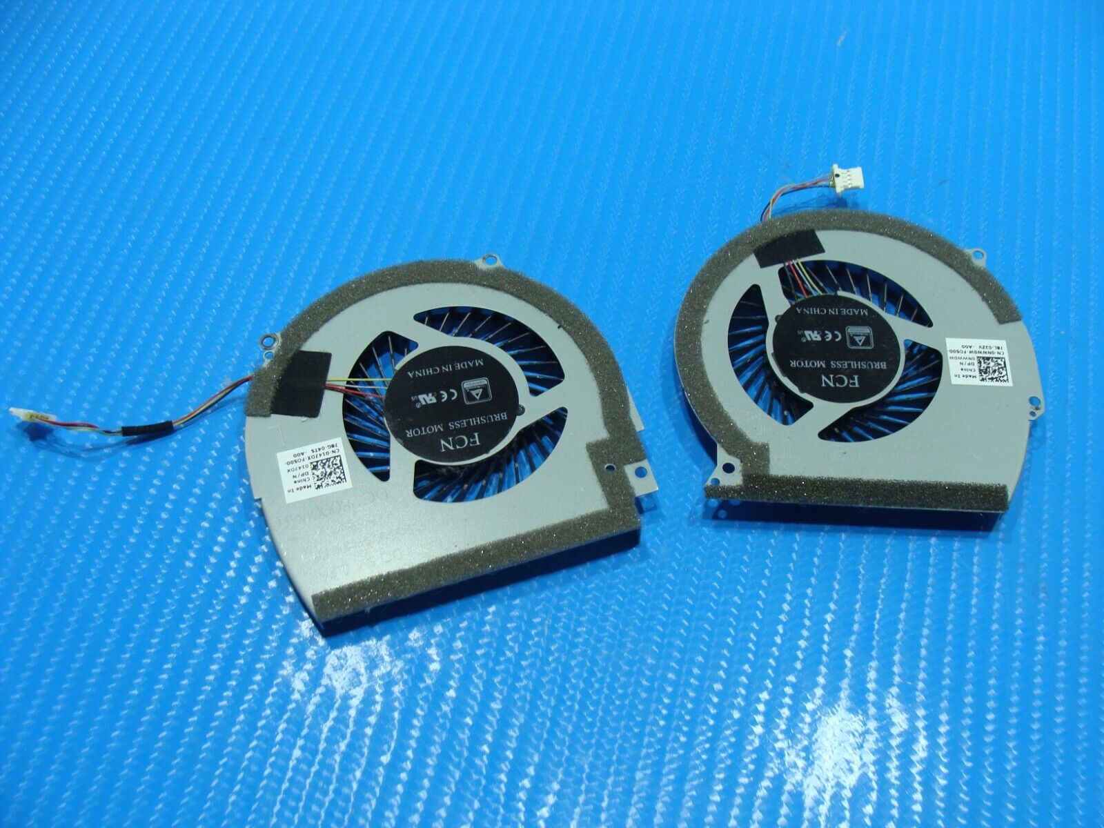 Dell Inspiron 15.6” 15-7000 Genuine Laptop CPU Cooling Fans NWW0W 147DX