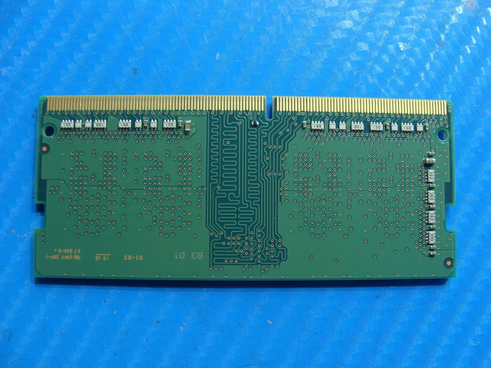 Dell 3195 Samsung 4GB 1Rx16 PC4-2666V Memory RAM SO-DIMM M471A5244CB0-CTD