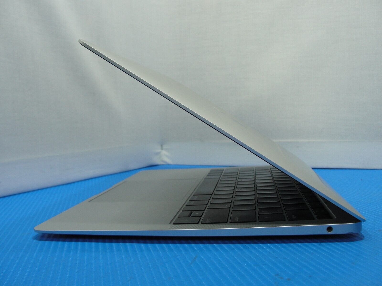 Apple MacBook Air 13