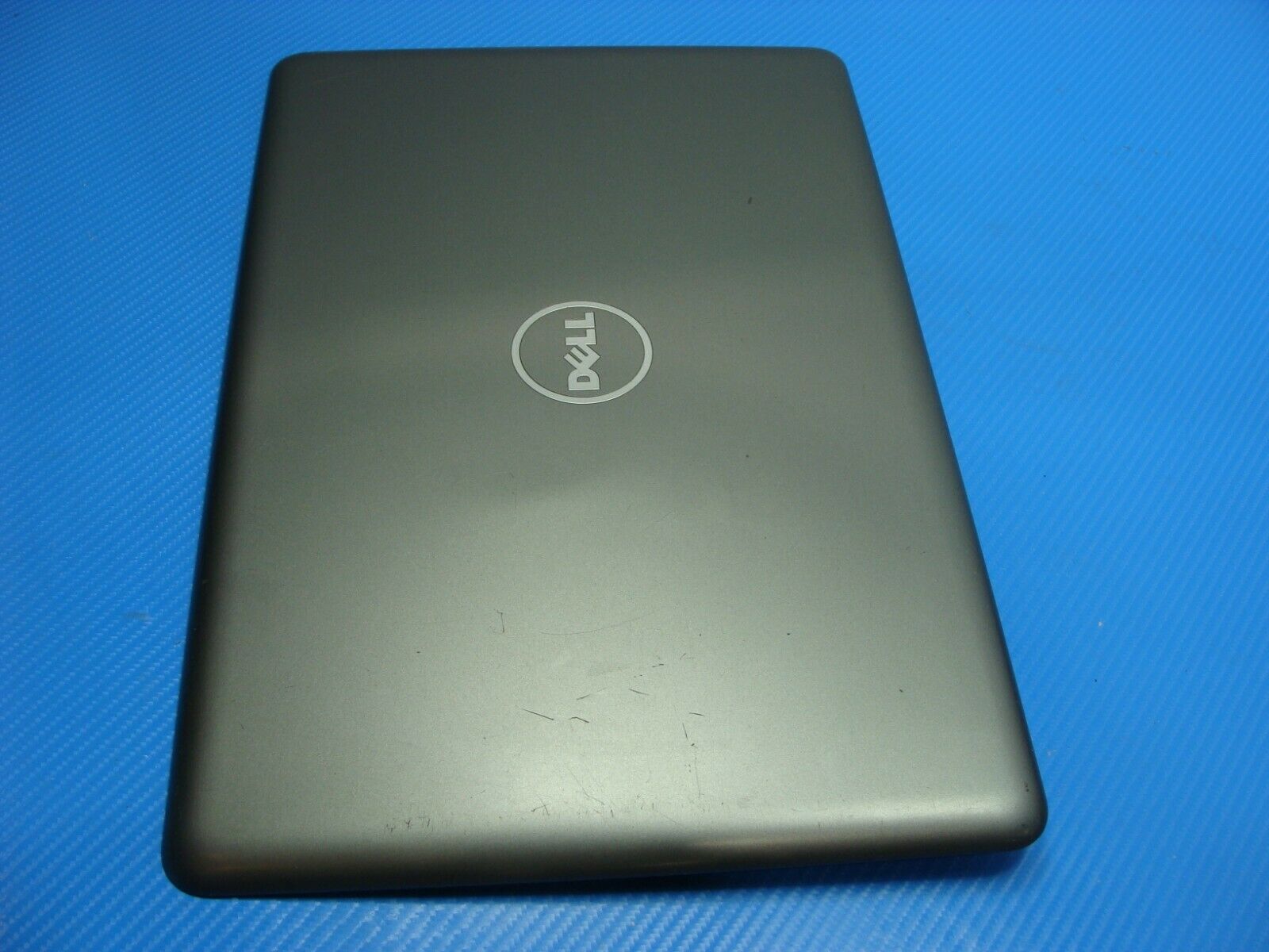 Dell Inspiron 15-5567 15.6