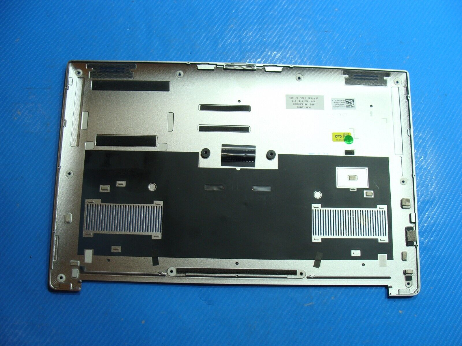 Dell XPS 15 9560 15.6