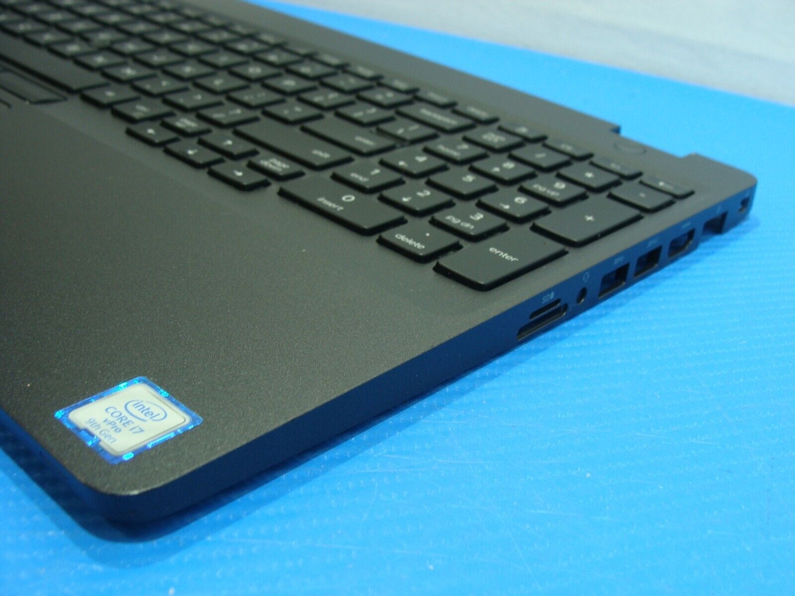 Dell Precision 15 3541 15.6