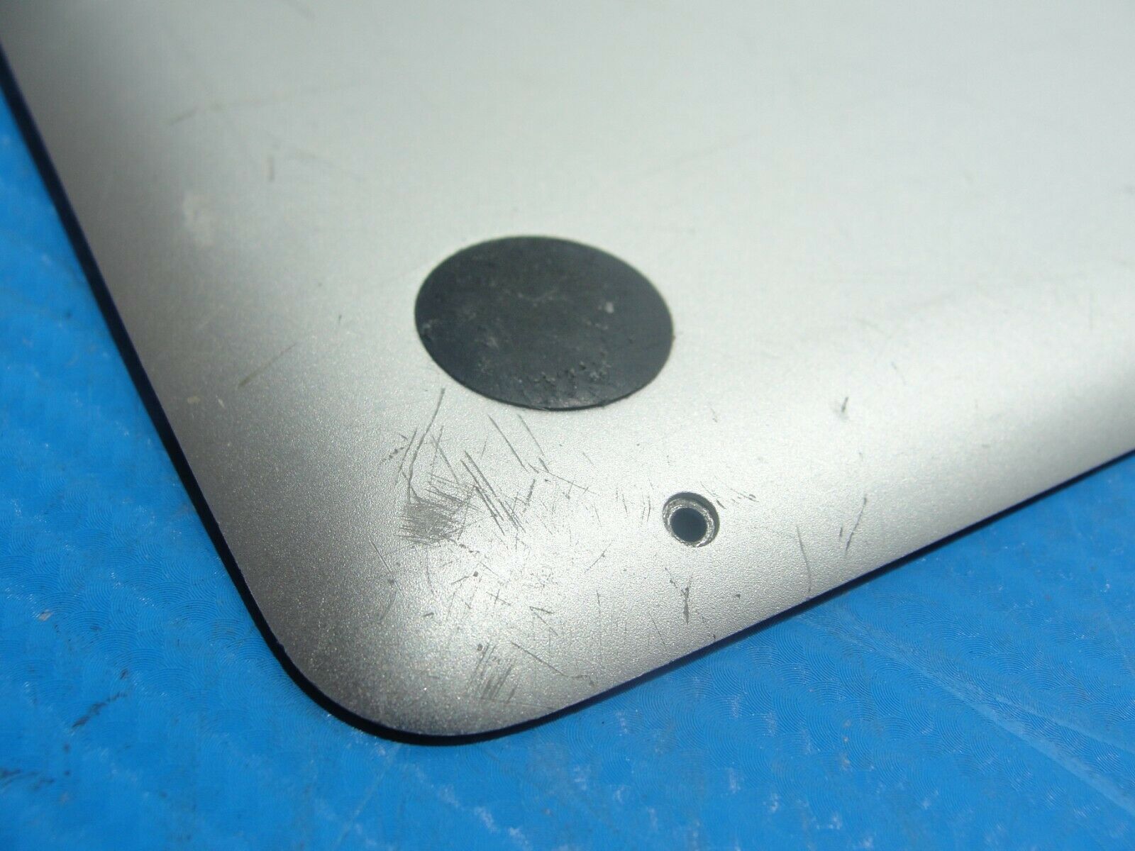 MacBook Pro A1286 MC721LL/A Early 2011 15