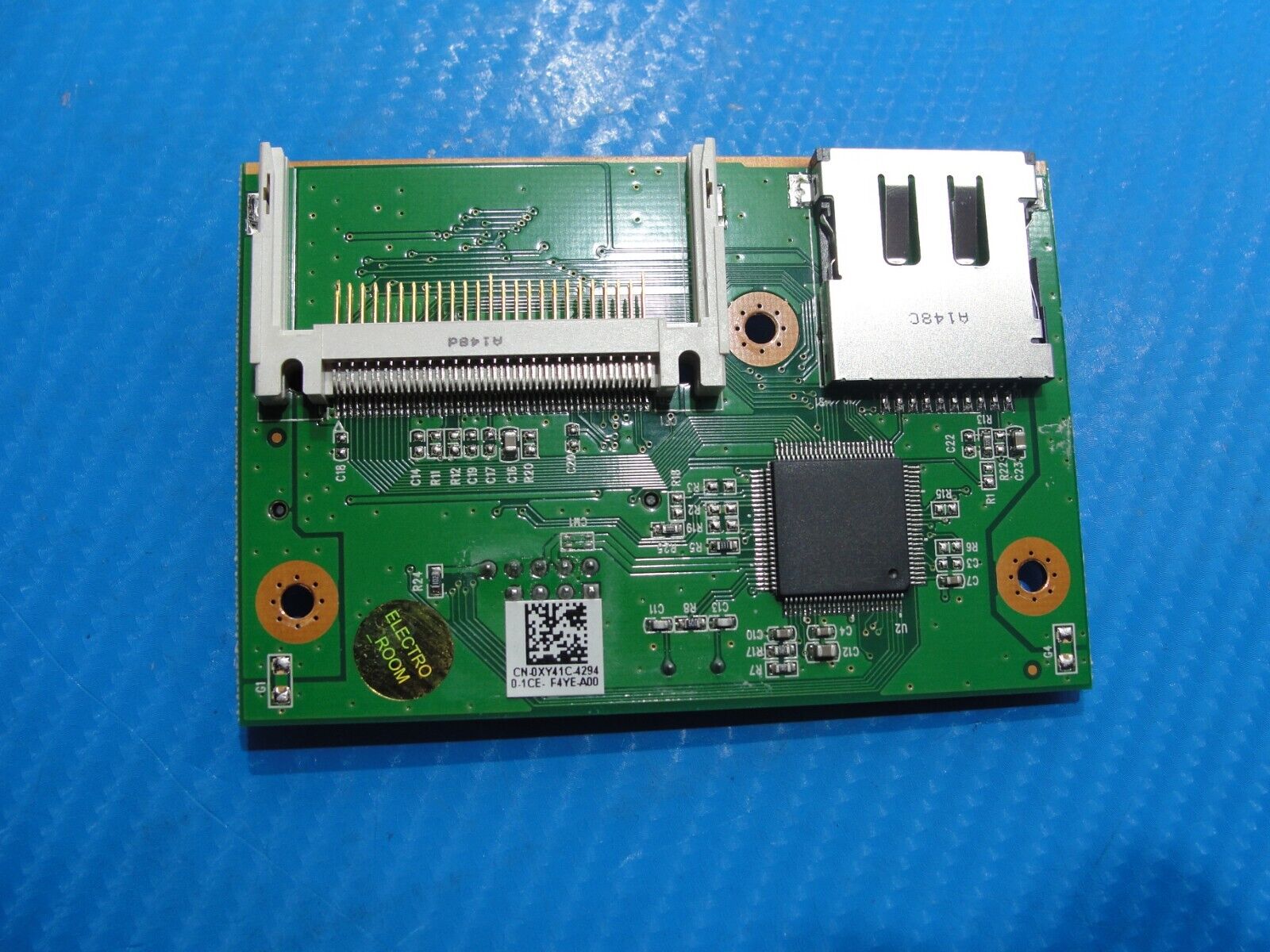 Dell XPS 8300 Genuine Desktop Media Board Storage Card Reader XY41C