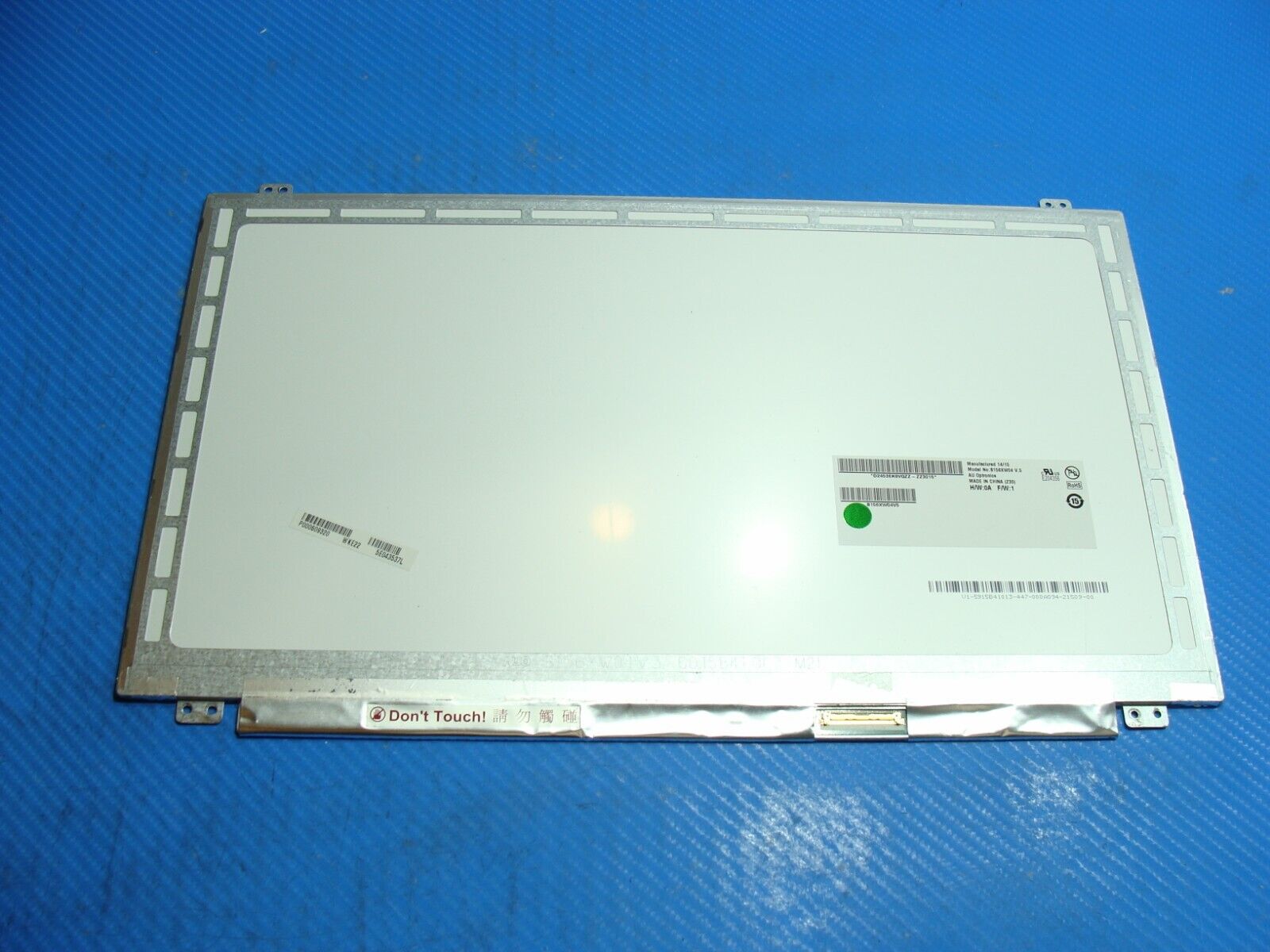 Toshiba Satellite S55t-B5273NR 15.6