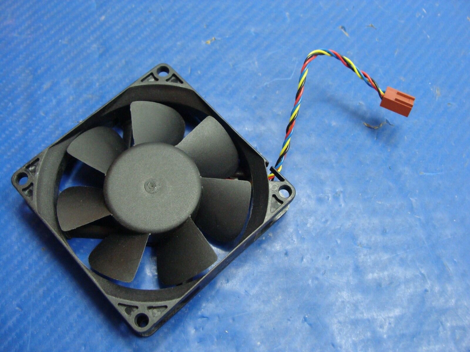 Dell Inspiron 3650 Genuine Desktop Case Cooling Fan 7G45T Dell