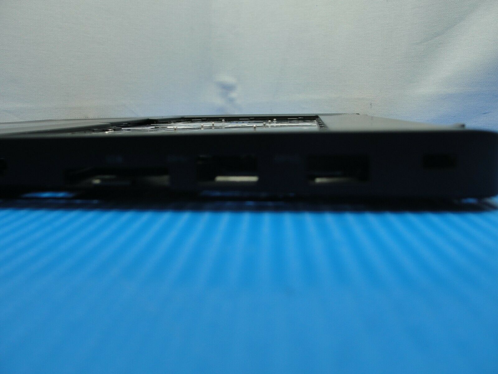 Dell Latitude E5570 15.6