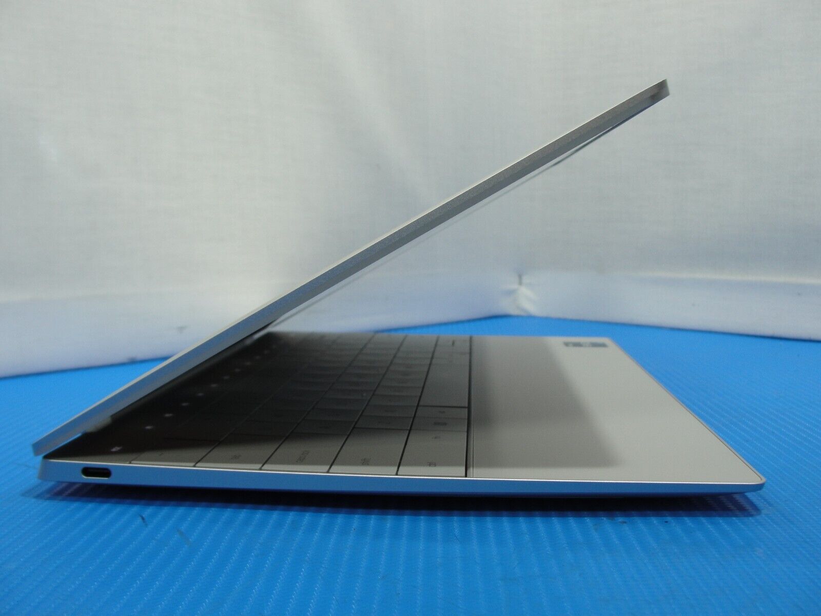 Dell XPS 13 9320 Plus 13.4